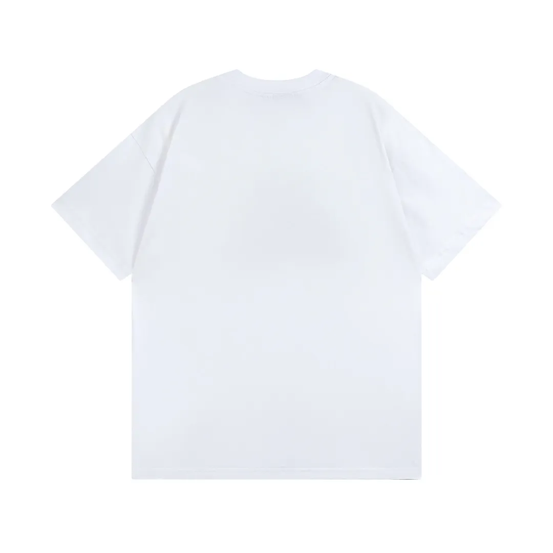 🅿️174 Detailed picture [Top version. Official website quality] BALENCI*GA/Paris co-branded Adidas front classic LOGO combination printed short-sleeved T-shirt# The fabric is made of Paris ZP custom-woven and dyed cotton double yarn. Weighing 260 grams, the cloth surface is clean. The cloth pattern is clear, soft and comfortable. The color fastness is good. It is not easy to change color. The threads are dyed with no color difference. The classic letter LOGO printing uses imported glue. The effect is three-dimensional and has no burrs. It is produced according to the pictures in the Jubie market. Welcome to compare. Restored brick cabinets. The version adopts OS loose shoulder version. Same style for men and women. Code: BL223076 Color: black. white. red. blue. sapphire blue Size: XS to L