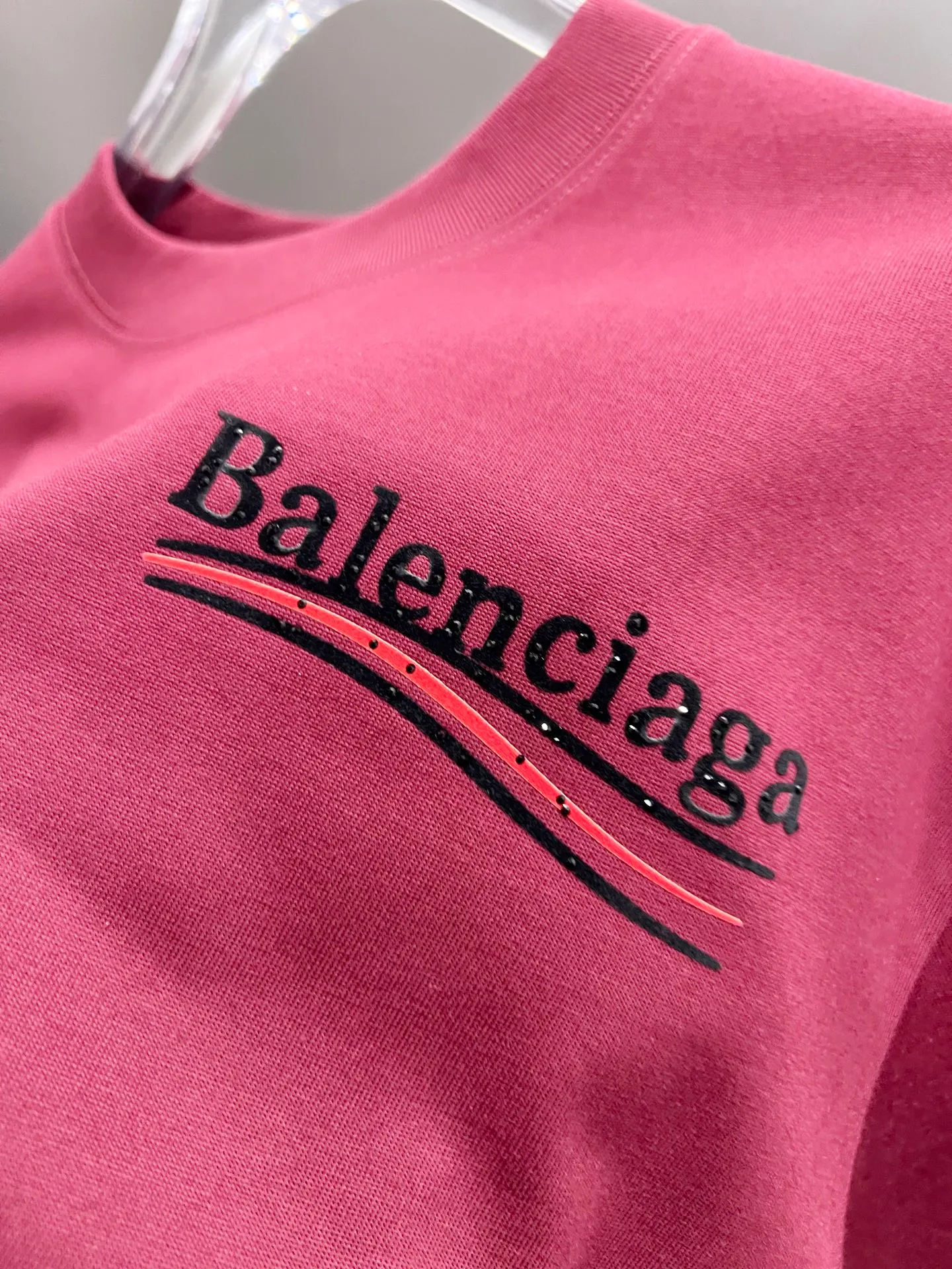 🅿️190 BAL Balenciaga 2025 autumn and winter new short-sleeved T-shirt, classic Coke logo printing + hot diamond process, loose version for men and women, S M L XL XXL, five sizes, color: black, white, Angora red