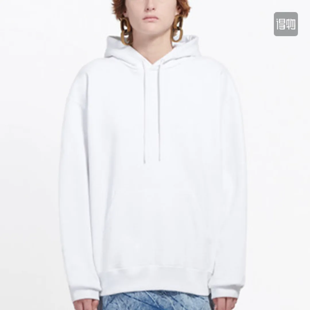 ♻️💯Reference model picture for the upper body❤️The top version of BALENCIAGA with large LOGO basic letters on the back, pure cotton loose, same style for men and women, high-end hooded sweatshirt, the god of simplicity in Paris, a volume sought after by many stars. Lisa’s favorite basic short-sleeved Paris style, which has a very high appearance rate. Wear alone, paired with jeans, shorts, and sweatpants, it's a versatile style. Xiaohongshu, a hot item on INS, a must-have for Paris fans.  The printing uses white glue as a base, coupled with Kornit direct injection, which ensures the anchorage of the printing and machine washing without any pressure. However, everyone should pay attention to something. The printing of this model is not thick glue, and the printing surface is not shiny. Please pay attention to the importance of version. Don't make a pattern based on the pictures. If you don't have the original version, you won't be able to make it look one to one like the original version. At most, you can just make a look. It's just a piece of clothing without a soul. The fabric is made of 480g combed cotton terry fabric, and the threads and fabric are custom-woven and dyed in the same style, with no color difference.  A complete set of customized tags, collar tags, washed, plastic bags, and most importantly, a complete set of bags, tag codes, and codes are all authentic.  Color: White Size: XS-L P:450