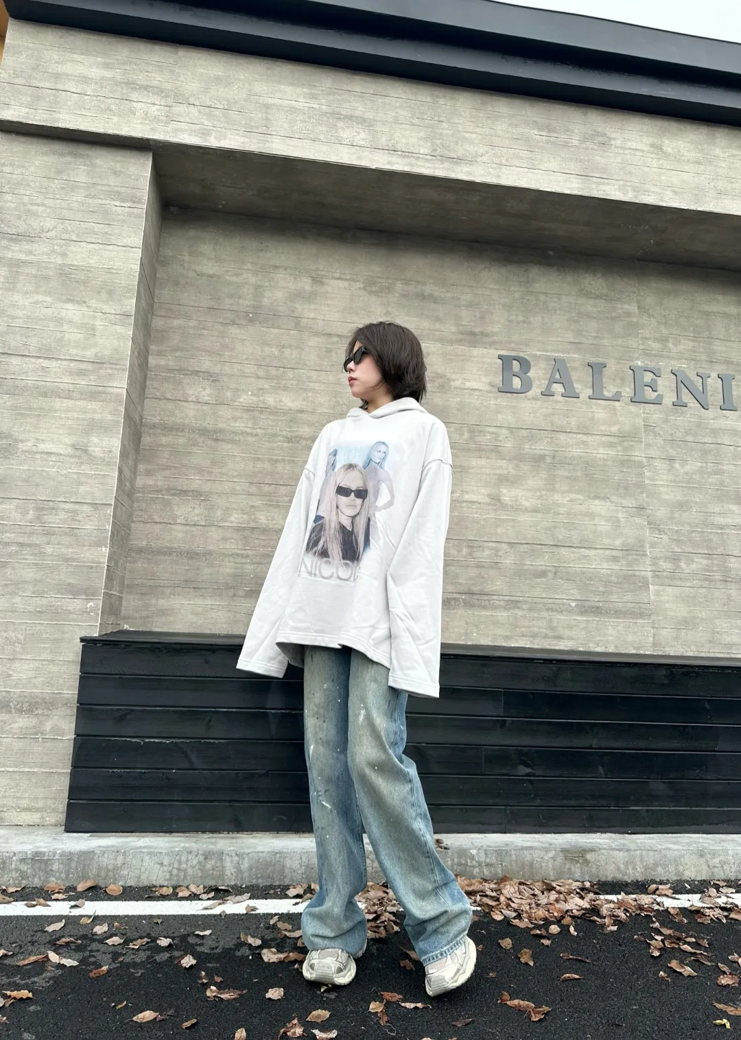 Model picture
