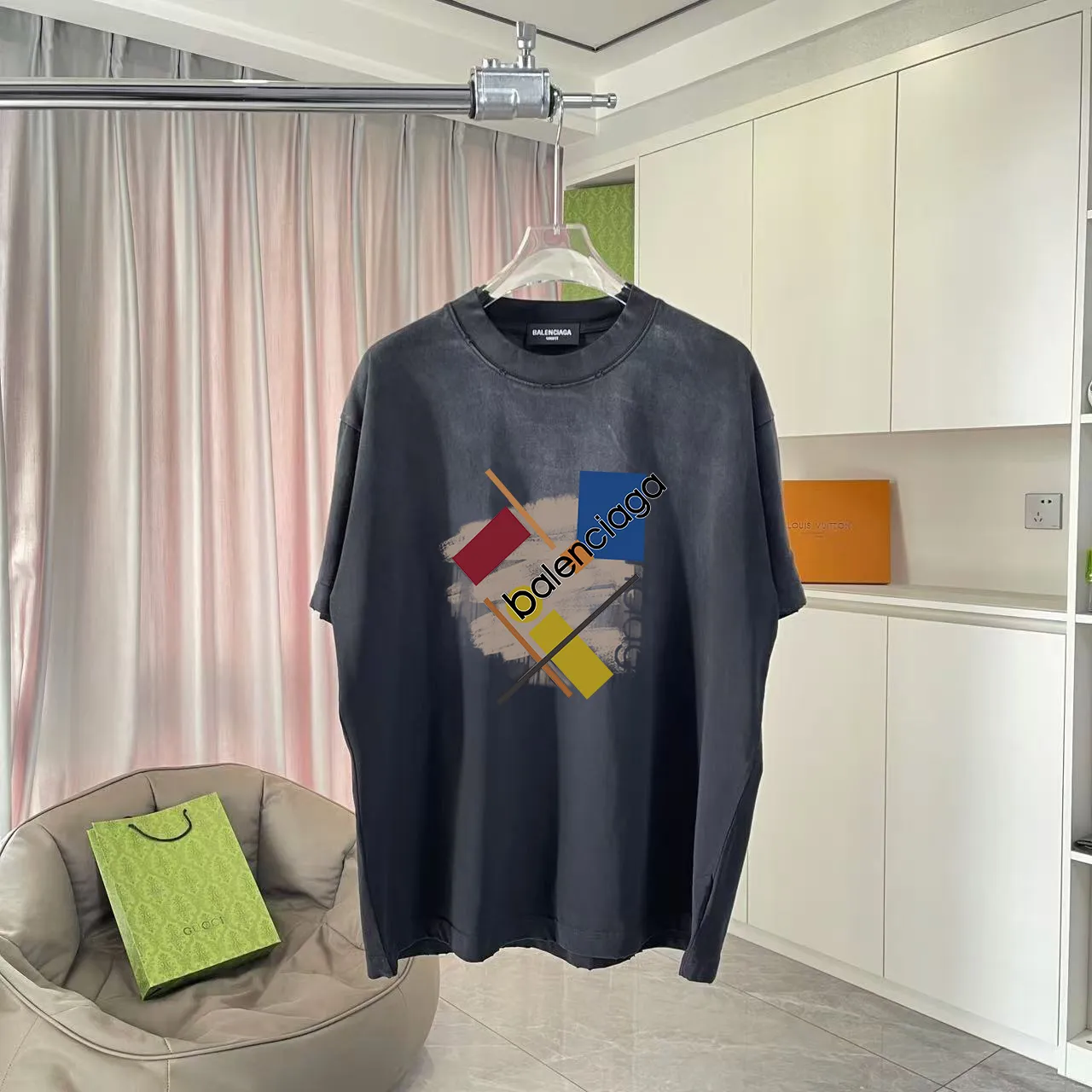 🅿️190 BALENCI*GA Paris 2025 summer new style, washed, distressed, spray-painted, personalized letter logo printing, customized fabric 320g, short-sleeved T-shirt, same style for men and women, size: S M L XL XXL five codes, color: black, white, gradient black, gradient red