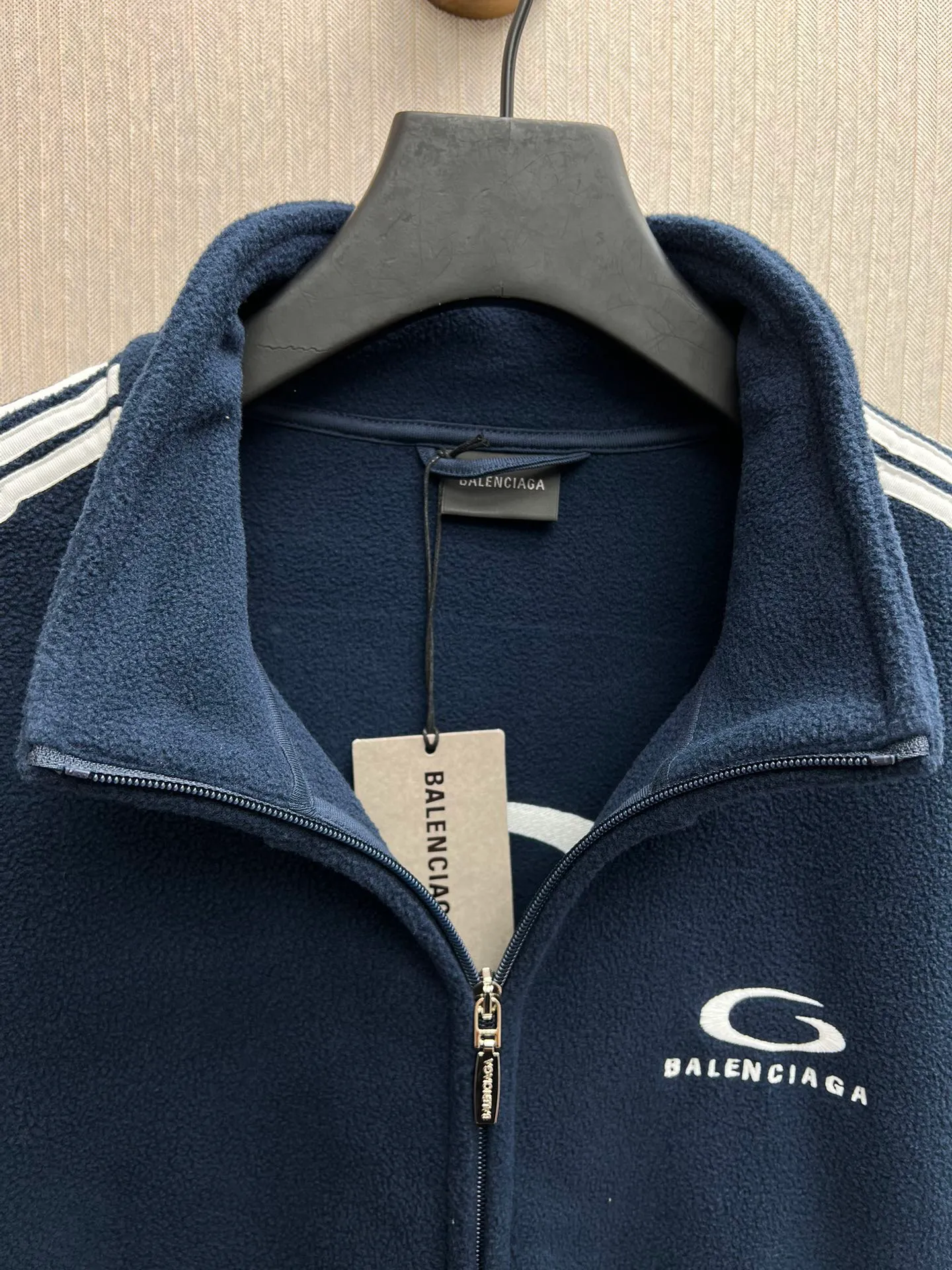 🅿️520 Paris 25ss new stand-up collar zippered cuff long-sleeved jacket regular fit for men and women Size: S.M.L.XL.