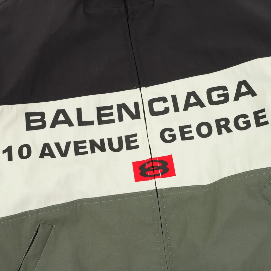 🅿️570 Balenciaga/Balenciaga three-color double-ring printed stand-up collar jacket. It is made of customized matt Taslan professional fabrics, plus three-proof coating process, Teflon anti-fouling treatment, anti-oil stains and easy to clean, polyester high-density bird's eye mesh lining, three-dimensional circulation breathable structure, quick moisture export, anti-static treatment, more comfortable to wear in autumn and winter, imported environmentally friendly glue screen printing, custom hardware zipper double puller LOGO, custom accessories three labels Size: XS-L