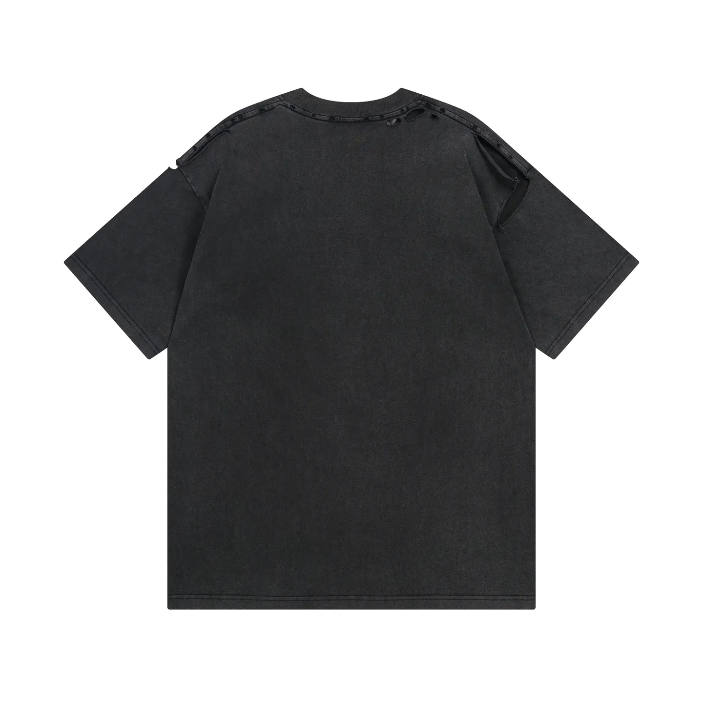 🅿️200 real photos [top version. official website quality] BALENCI*GA/25 new model. Front letter LOGO patch embroidered ready-to-wear, washed, cut and distressed short-sleeved T-shirt # SS25 latest style. Research and development at the first time, different market currencies. Comparisons welcome. The fabric is made of Paris ZP custom-woven and dyed cotton double yarn. Weighing 260 grams, the cloth surface is clean. The cloth pattern is clear, soft and comfortable. The threads are dyed with no color difference. The embroidery is done using imported Tajima embroidery machines, and the garments are washed and aged. Jubie market currency. Welcome to compare. The version adopts OS loose shoulder design. Same style for men and women. Code: BL253703 Color: washed black Size: XS S M L