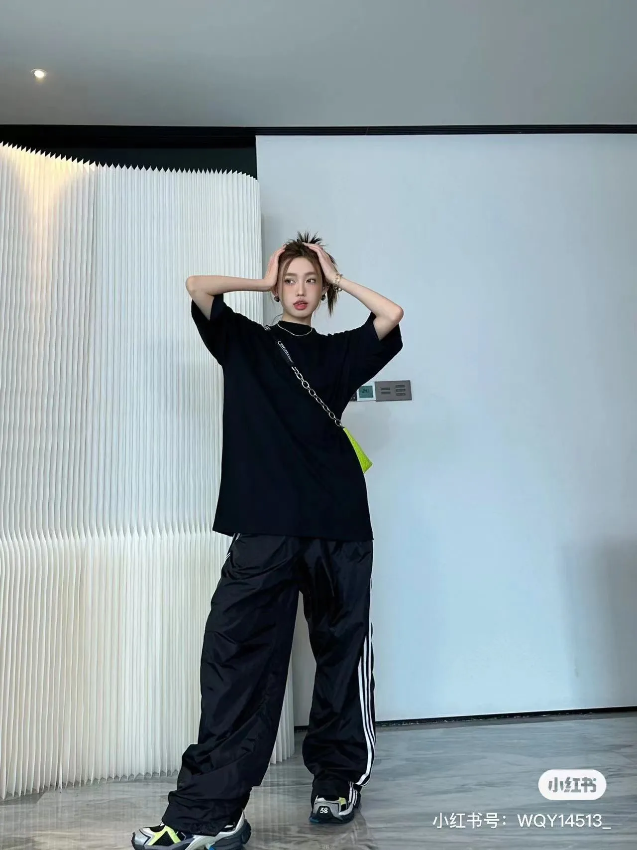 Model picture