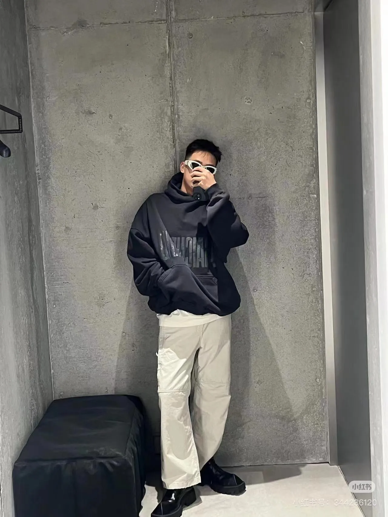 Model picture