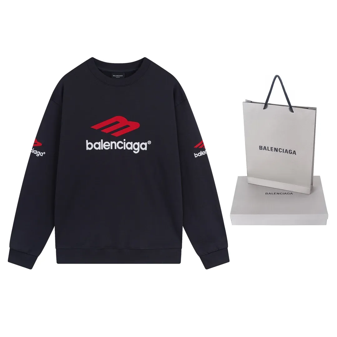 🅿️270 detailed pictures [Top version. Official website quality] BALENCI*GA/Paris BALENCI*GA#2024 latest model, round neck sweatshirt with large letter LOGO icon embroidery. Brick cabinet synchronization. Develop and develop genuine products at the first time. Embroidery. All colors are on the same board. Welcome to compare! The fabric is made of Paris ZP custom-woven and dyed cotton double-yarn large parka. The weight is 450 grams. The cloth surface is clean. The cloth pattern is clear. It is soft and comfortable. It has good color fastness and is not easy to change color. The threads are woven and dyed with no color difference. The embroidery is done using an imported Tajima embroidery machine, with a three-dimensional effect and clear lines. There are no burrs and miscellaneous threads, and the embroidery is of ultra-high craftsmanship. The version adopts OS loose shoulder design. Same style for men and women. Code: BL235571 Color: dark blue gray, white Size: XS S M L