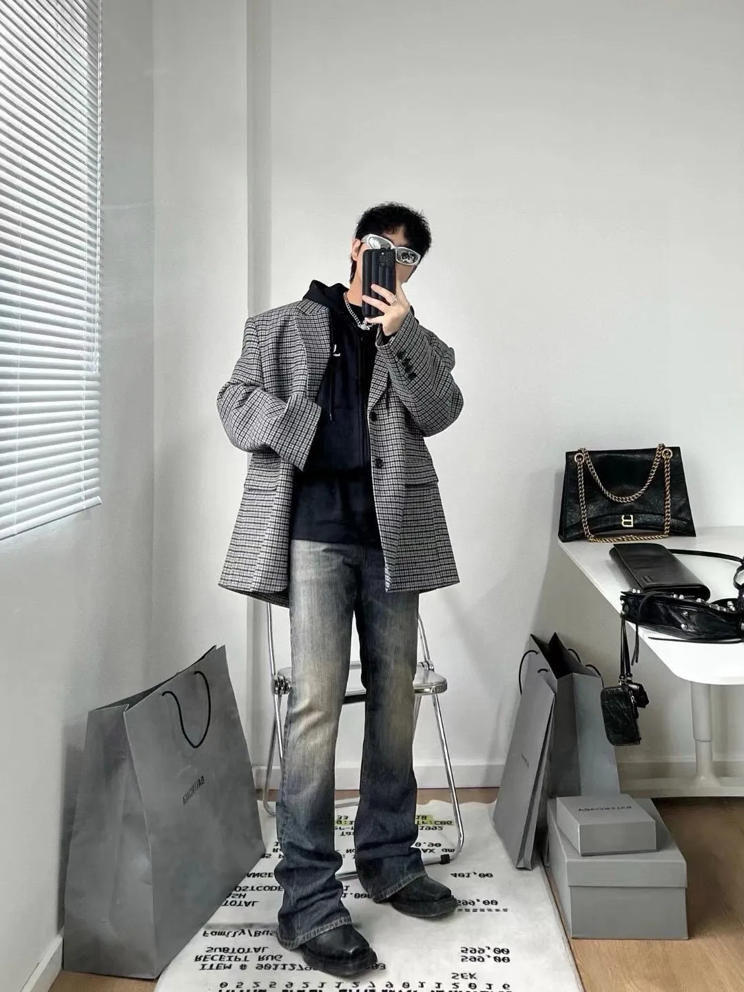 Model picture