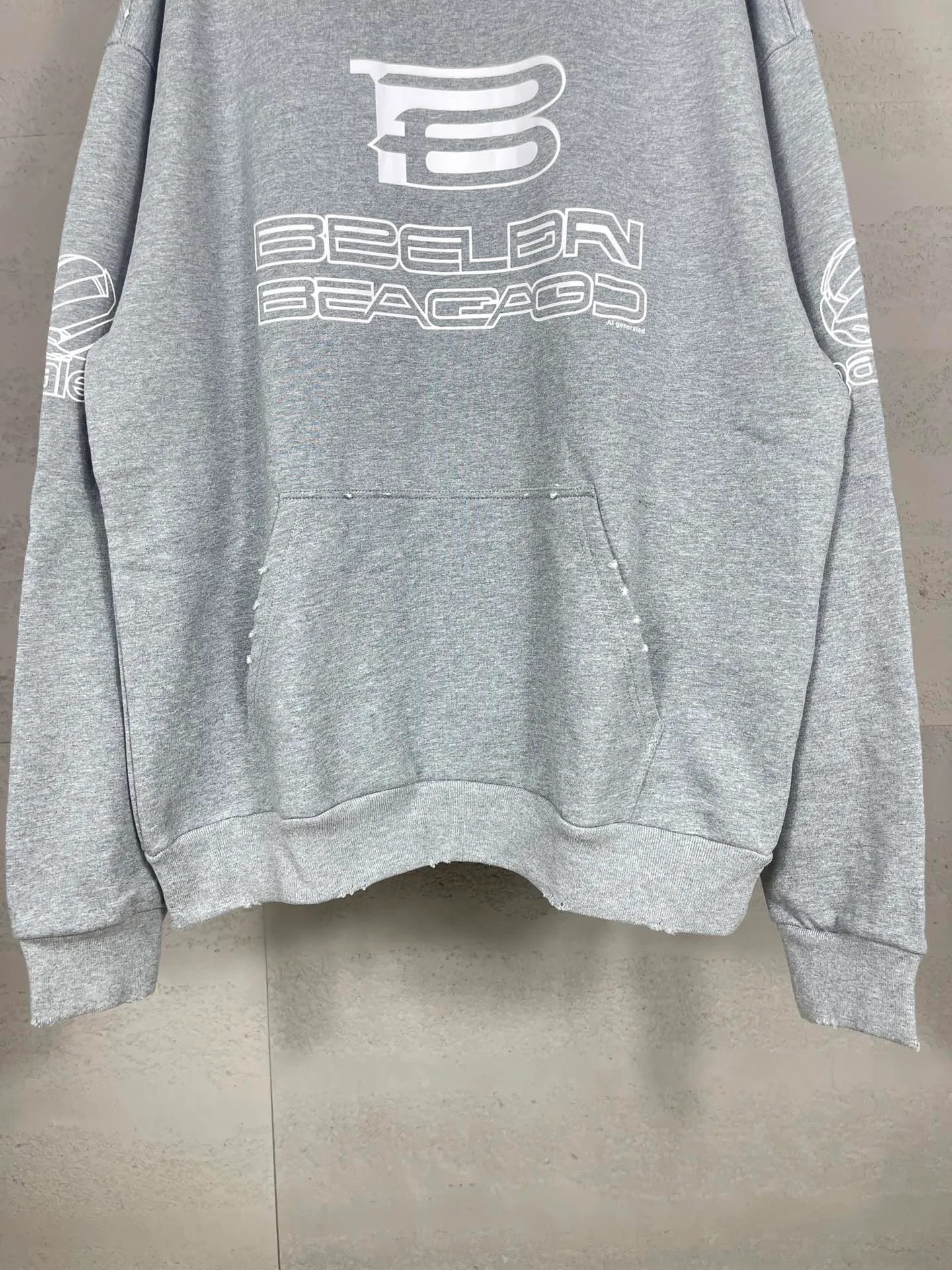 🅿️320 real photos [Top version. Official website quality] BALENCI*GA/Paris AI GENERATED HOODIE series new hooded sweatshirt #2024 new style. The front, back, left and right sleeves are printed with the new LOGO, and the ready-made garments are washed and worn. According to the normal practice in Jubie market, black and gray cuff printing are different. #2024 Spring and Summer Brick Cabinet Synchronization Welcome to compare. The fabric is made of Paris ZP custom-woven and dyed cotton double yarn, with a weight of 460 grams. The cloth surface is clean. The cloth pattern is clear, soft and comfortable. The threads are dyed with no color difference. The classic letter LOGO is printed with imported environmentally friendly glue. The letters are clear and the effect is three-dimensional. Restore the brick cabinet, adopt the OS loose shoulder style. Same style for men and women. Code: BL238917 Color: black, floral gray Size: XS S M L