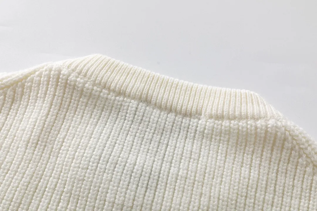 🅿️310 BALENCIAG/balenciaga new autumn and winter sweater. Heavy workmanship. 100% wool jacquard LOGO sweater, new at the counter at the same time. Customized washing label. You can refer to the genuine product. 380g large terry fabric. Complete set of accessories. Texture is clearly visible. Customized fabric. Bright color. Perfectly close to the original version. The highest version. Size: S-L
