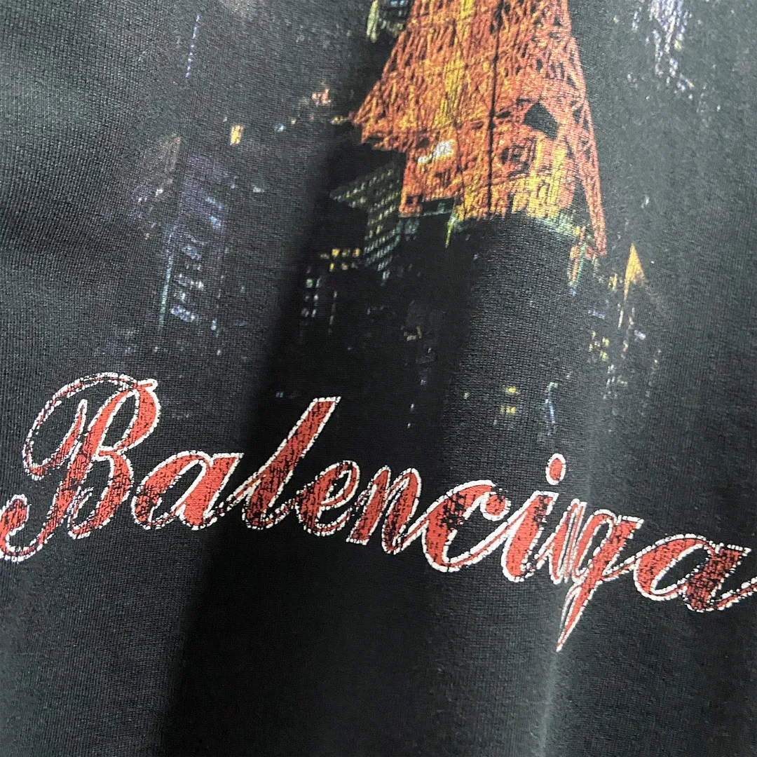 🅿️310 7156# Actual photo top version [[BALENCIA*GA] official website quality Paris new Japanese Tokyo Tower series hooded sweatshirt OS version loose dropped shoulders Unisex style Fabric: 480g 100% cotton terry Davidson process: front and back digital printing garment wash worn distressed solid color Color: black blue off-white Size: XS S M L