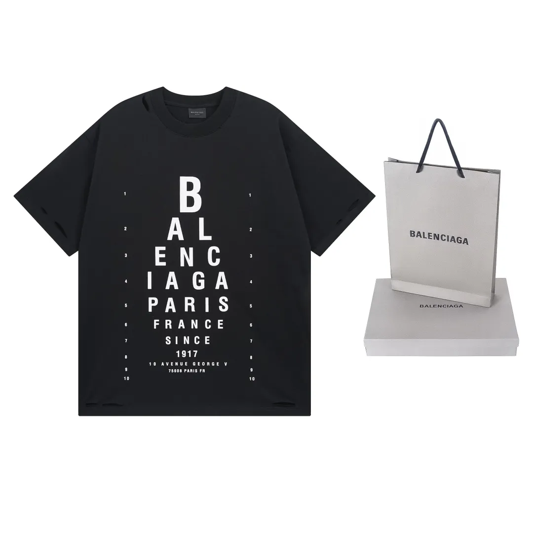 🅿️180 real photos [Top version. Official website quality] BALENCI*GA/Paris.SS25 latest model alphanumeric printed eye chart worn and distressed short-sleeved T-shirt. Ready-made clothing with many worn and worn. Brick cabinets are synchronized. Genuine products are developed at the first time. The fabric is made of Paris ZP custom-woven and dyed cotton double yarn. Weighing 260 grams, the cloth surface is clean. The cloth pattern is clear, soft and comfortable. The threads are dyed with no color difference. The printing is made of environmentally friendly imported materials. The letters are clear and the effect is three-dimensional. The version adopts OS loose shoulder design. Same style for men and women. Code: BL223617 Color: black, gray and white. Size: XS S M L