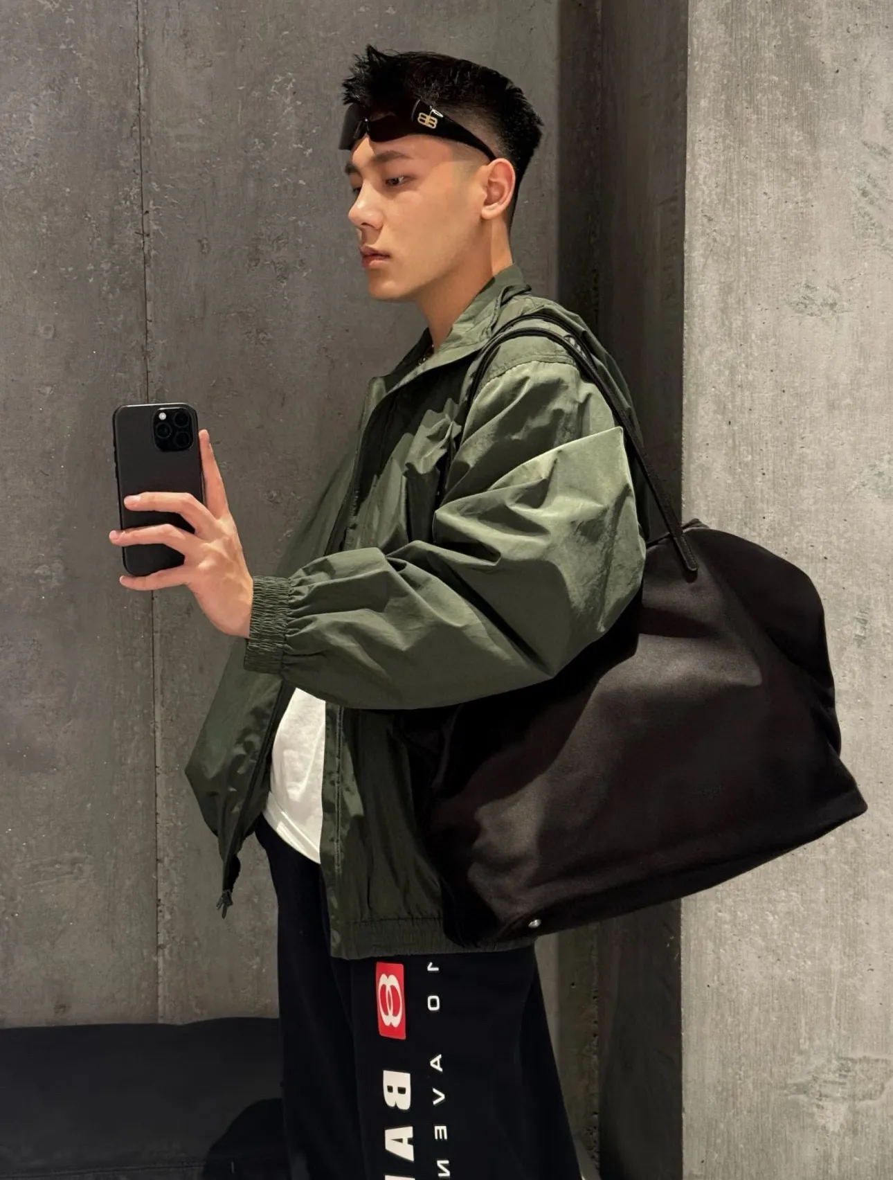 Model picture