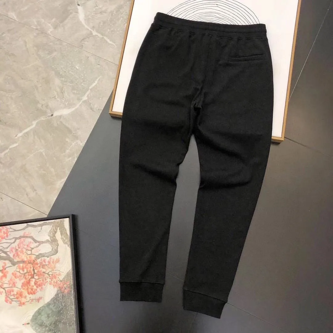 🅿️380 [BALENCIAGA] (Gospel for Fatty) hot-selling suit is coming. Focus on the original version of the official website. 2025 new hot-selling sweatshirt suit. The original order is the best. 🇭🇰The meticulous work of top designers. It has a fitting and perfect upper body effect. 100% natural high-quality Roman cotton, close-fitting comfort, noble and elegant! Original hardware embodies elegance and nobility! Counter size: M-5XL (maximum wear up to 220 pounds)