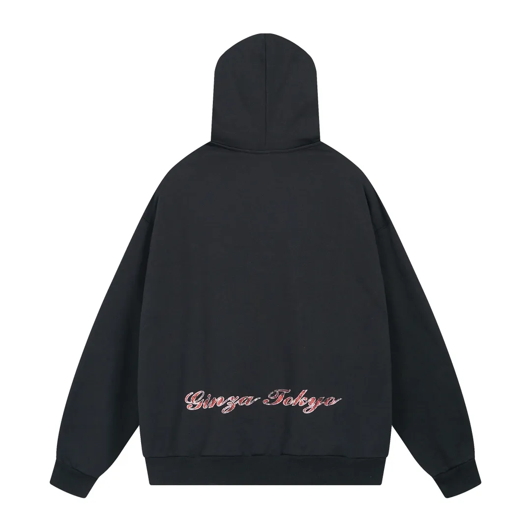🅿️340 real photos [Top version. Official website quality] BALENCI*GA/Paris. 2024 new style, Paris. Japan Tokyo Tower limited edition. Front and rear panels direct-injection printing, washed and distressed hooded sweatshirt, 2024 new style. Y plate customization. Special market currency. Brick cabinets are synchronized. Genuine products are developed at the first time, and you can print and compare! The fabric is made of Paris ZP custom-woven and dyed cotton sweatshirt. Weighing 460 grams, the cloth surface is clean. The cloth pattern is clear, soft and comfortable. The threads are dyed with no color difference. The printing uses environmentally friendly imported materials for direct-injection printing, with clear letters and three-dimensional effect. The entire garment is washed, distressed and worn. The version adopts OS loose shoulder design. Same style for men and women. Code: BL238933 Color: black blue Size: XS S M L