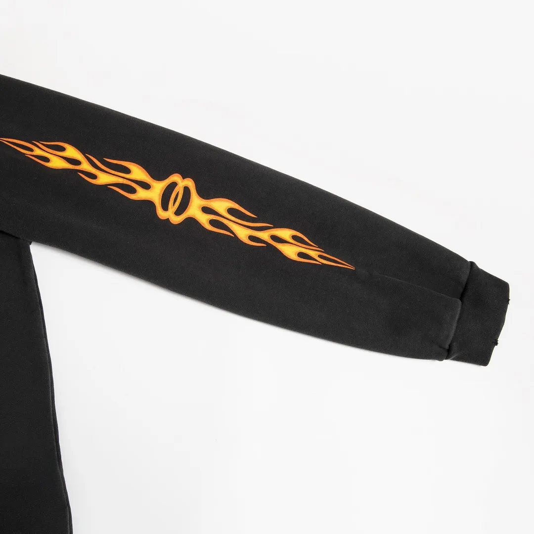 🅿️320 7145# Detailed picture Top version [BALENCIA*GA] Official website quality Paris's new double-ring flame series hooded sweatshirt OS version Loose dropped shoulders Unisex style Fabric: 480g 100% cotton terry David sweater Craftsmanship: Front and back panels left and right sleeve printing Garment wash Distressed Worn Shaping Solid color Color: Washed black Size: XS S M L
