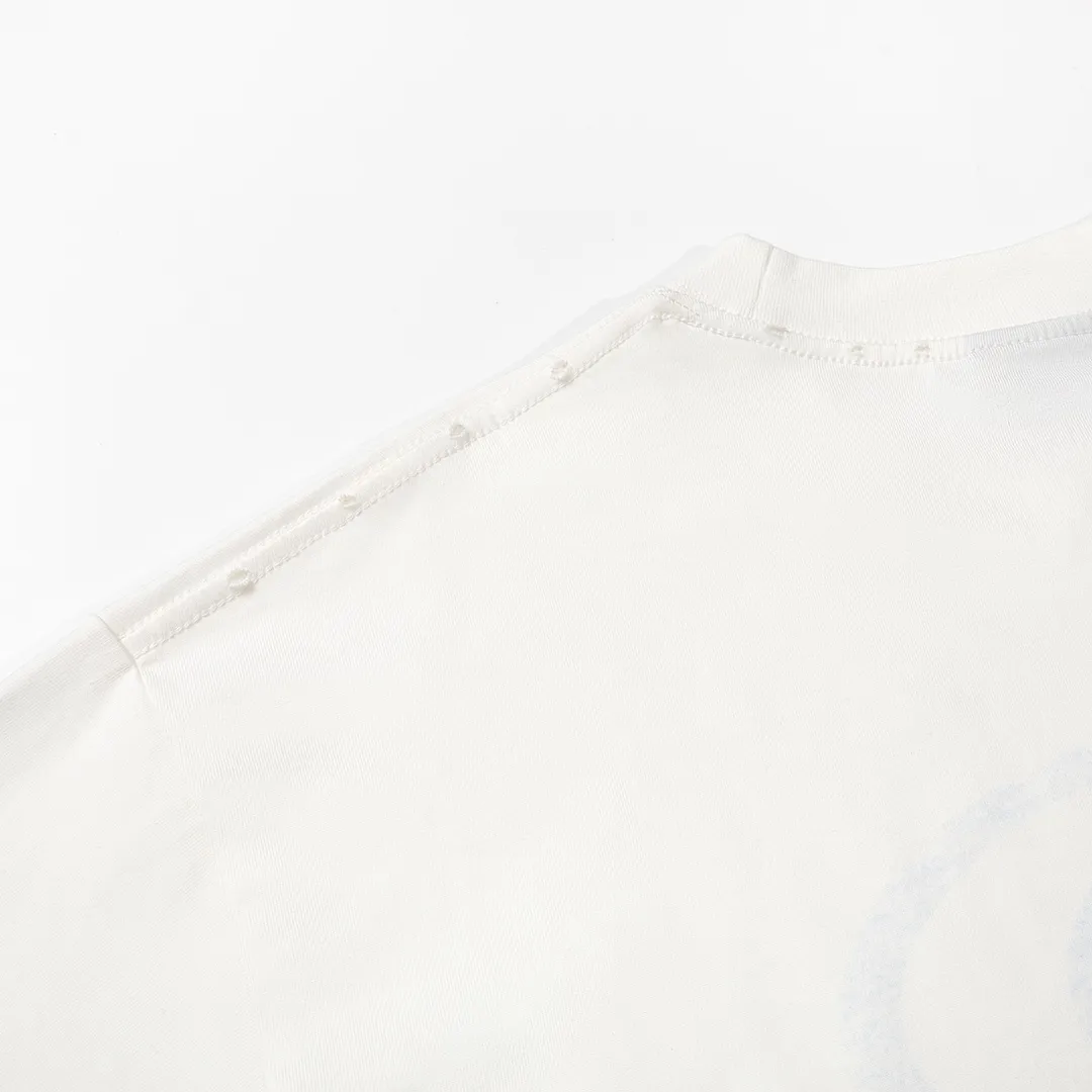 🅿️160 9132# Detailed picture Top version [[BALENCIA*GA] official website quality Paris new blur surfing LOGO pattern printed short-sleeved T-shirt OS version loose dropped shoulders Unisex fabric: 260 grams 100% cotton double yarn Process: front and rear panel printing Garment wash worn distressed fixed color Color: white Size: XS S M L