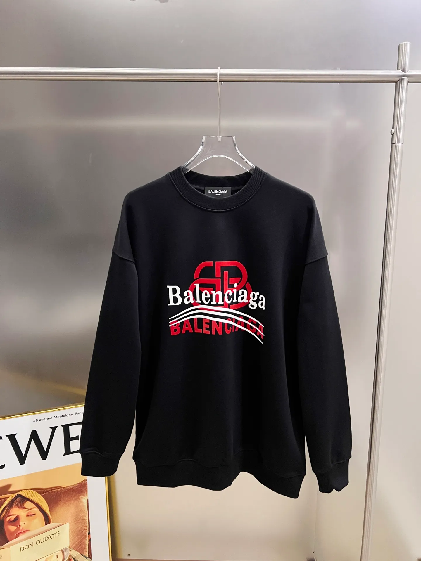 🅿️260 BAL Balenciaga 2025 Autumn and Winter New Style Round Neck Long Sleeve Sweater Classic Letter Flocking Print + Three-dimensional Silicone Technology Uniform Loose Version for Men and Women S M L XL XXL Five Codes Color: Black White