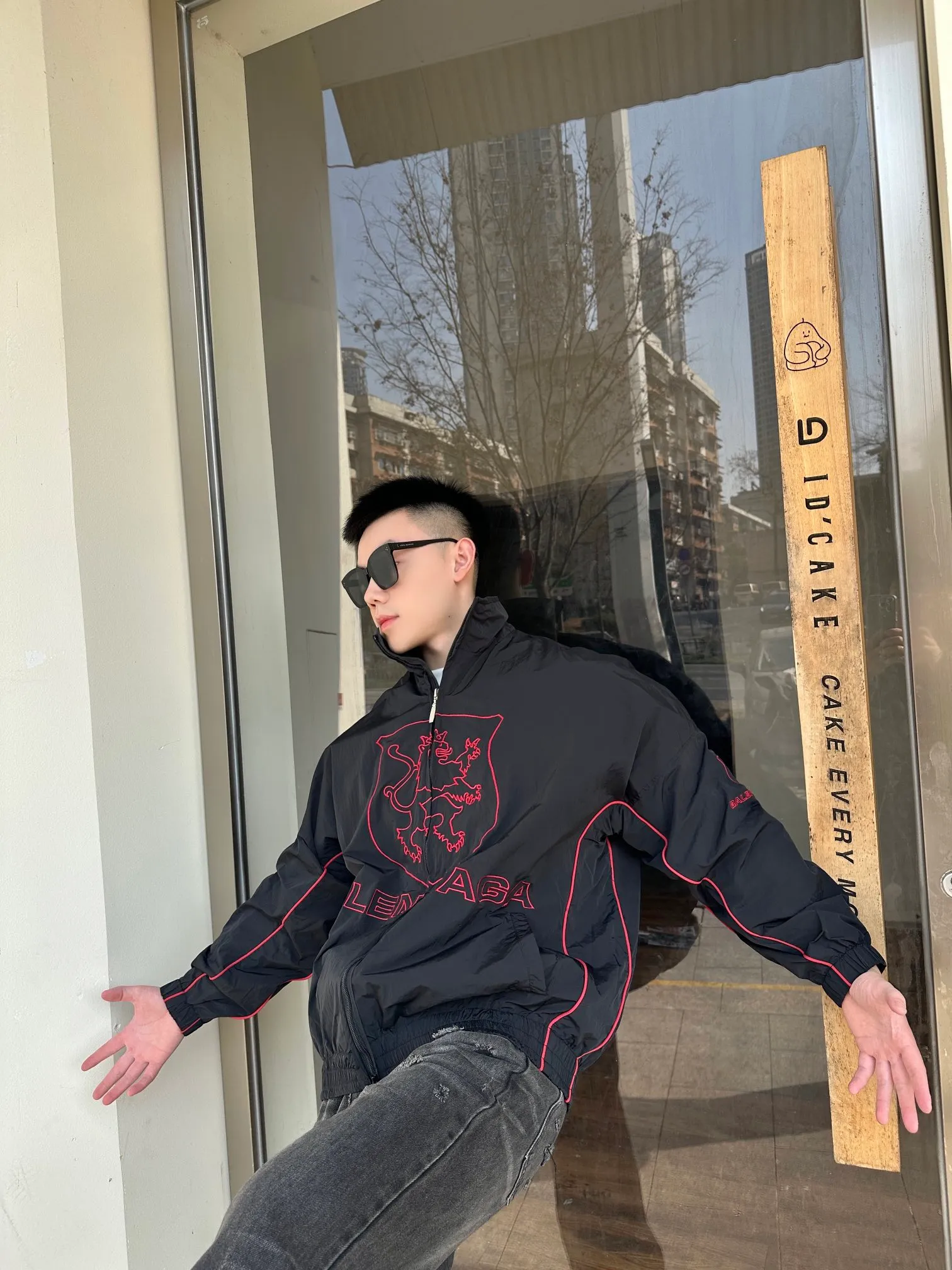 Model picture