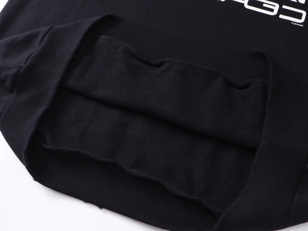 🅿️320 real photos [Top version. Official website quality] BALENCI*GA/Paris AI GENERATED HOODIE series new hooded sweatshirt #2024 new style. The front, back, left and right sleeves are printed with the new LOGO, and the ready-made garments are washed and worn. According to the normal practice in Jubie market, black and gray cuff printing are different. #2024 Spring and Summer Brick Cabinet Synchronization Welcome to compare. The fabric is made of Paris ZP custom-woven and dyed cotton double yarn, with a weight of 460 grams. The cloth surface is clean. The cloth pattern is clear, soft and comfortable. The threads are dyed with no color difference. The classic letter LOGO is printed with imported environmentally friendly glue. The letters are clear and the effect is three-dimensional. Restore the brick cabinet, adopt the OS loose shoulder style. Same style for men and women. Code: BL238917 Color: black, floral gray Size: XS S M L