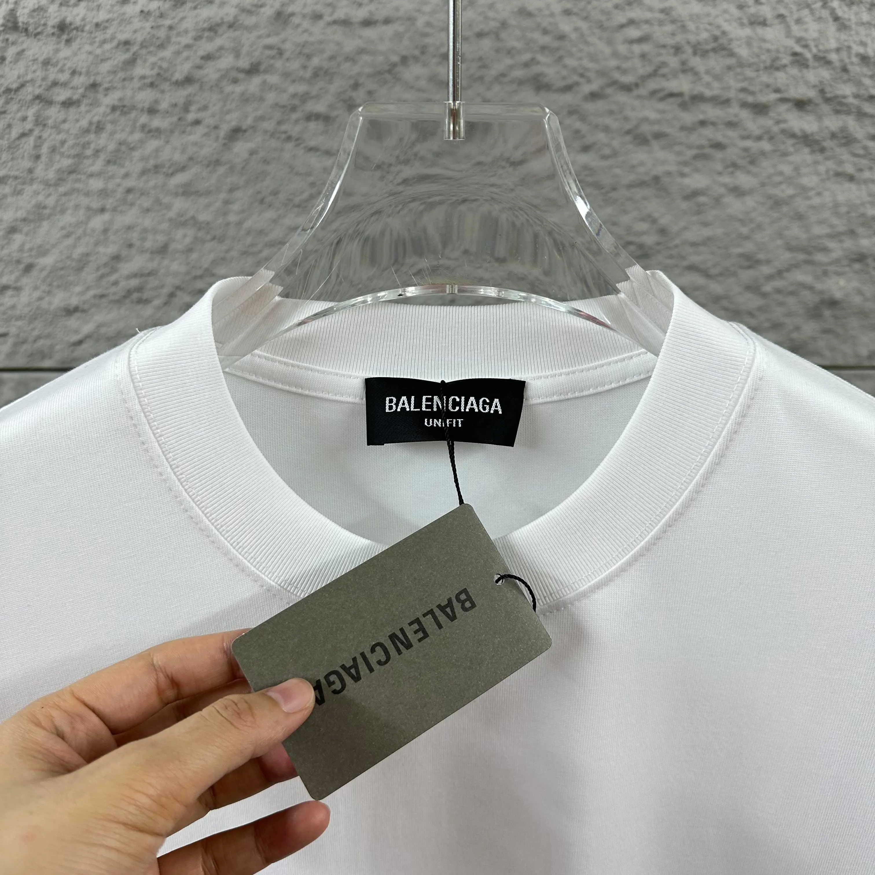 🅿️190 BALENCI*GA Paris 2025 spring and summer new short-sleeved T-shirt Classic three-dimensional hot diamond pearl craft Customized double yarn plain cotton fabric Short-sleeved T-shirt Unisex Color: Black White Size: S (90-130 catties) M (120-150 catties) L (140-165 catties) XL (160-180 catties) XXL (180-210 pounds)