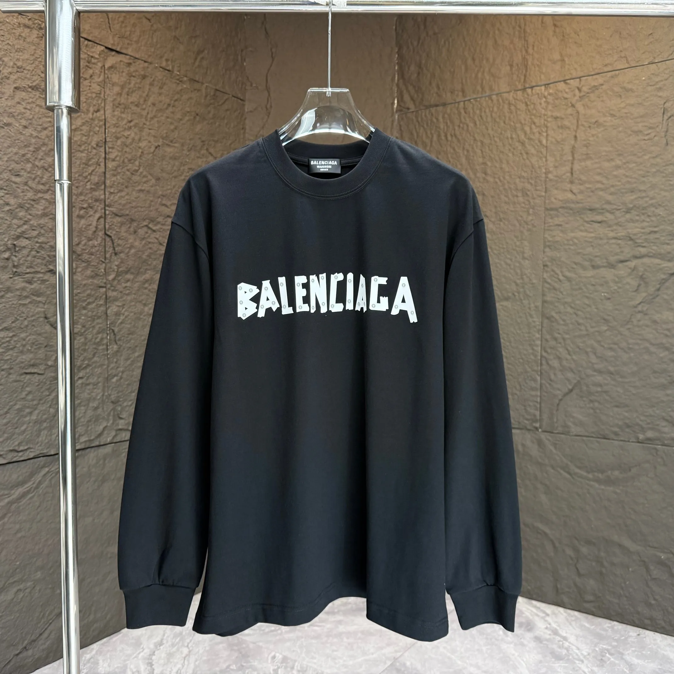🅿️240 BALENC* Paris* 2025 autumn and winter new thick long-sleeved T-shirt 320g pure cotton letter logo three-dimensional silicone Color: Black White Angora Red Size: S M L XL