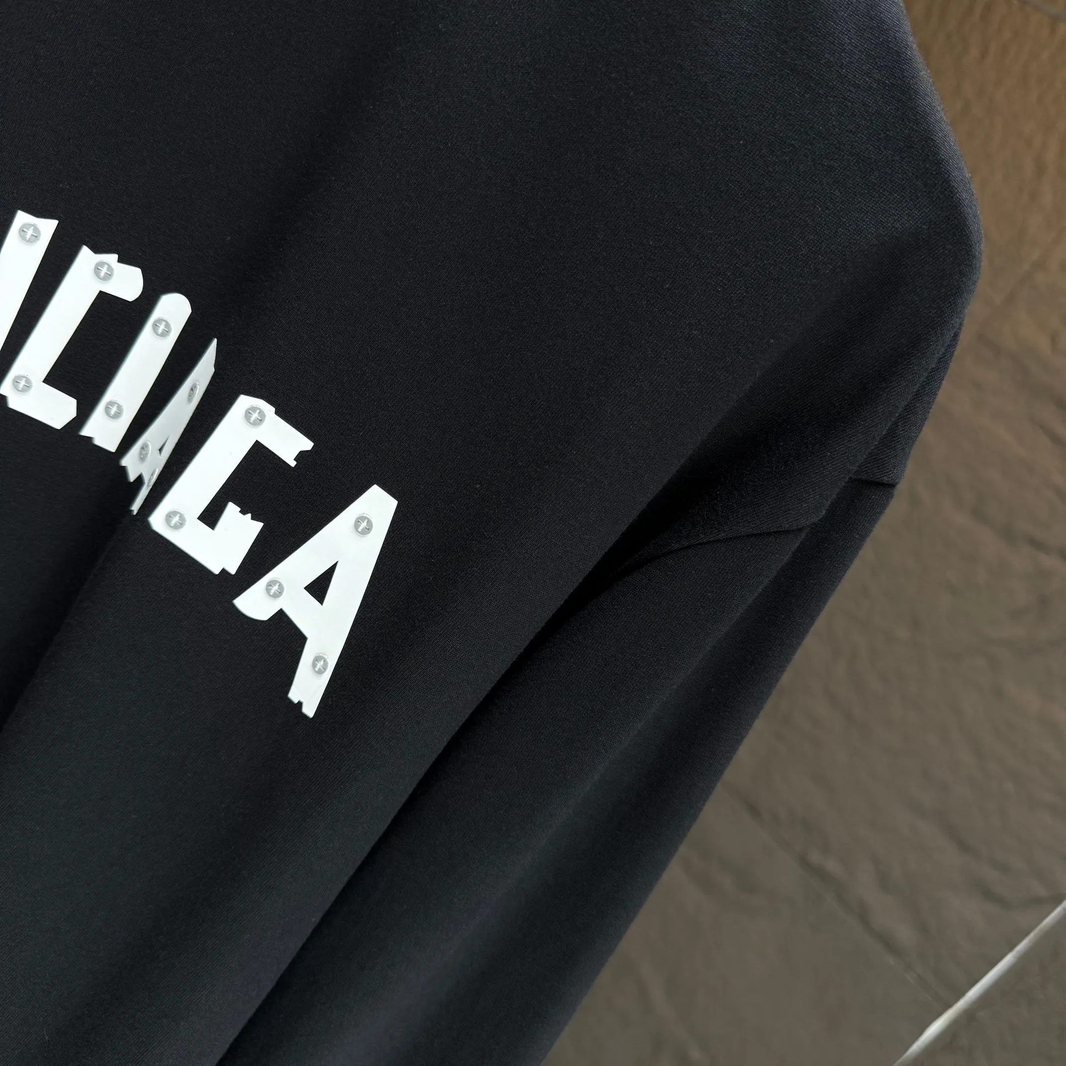 🅿️240 BALENC* Paris* 2025 autumn and winter new thick long-sleeved T-shirt 320g pure cotton letter logo three-dimensional silicone Color: Black White Angora Red Size: S M L XL