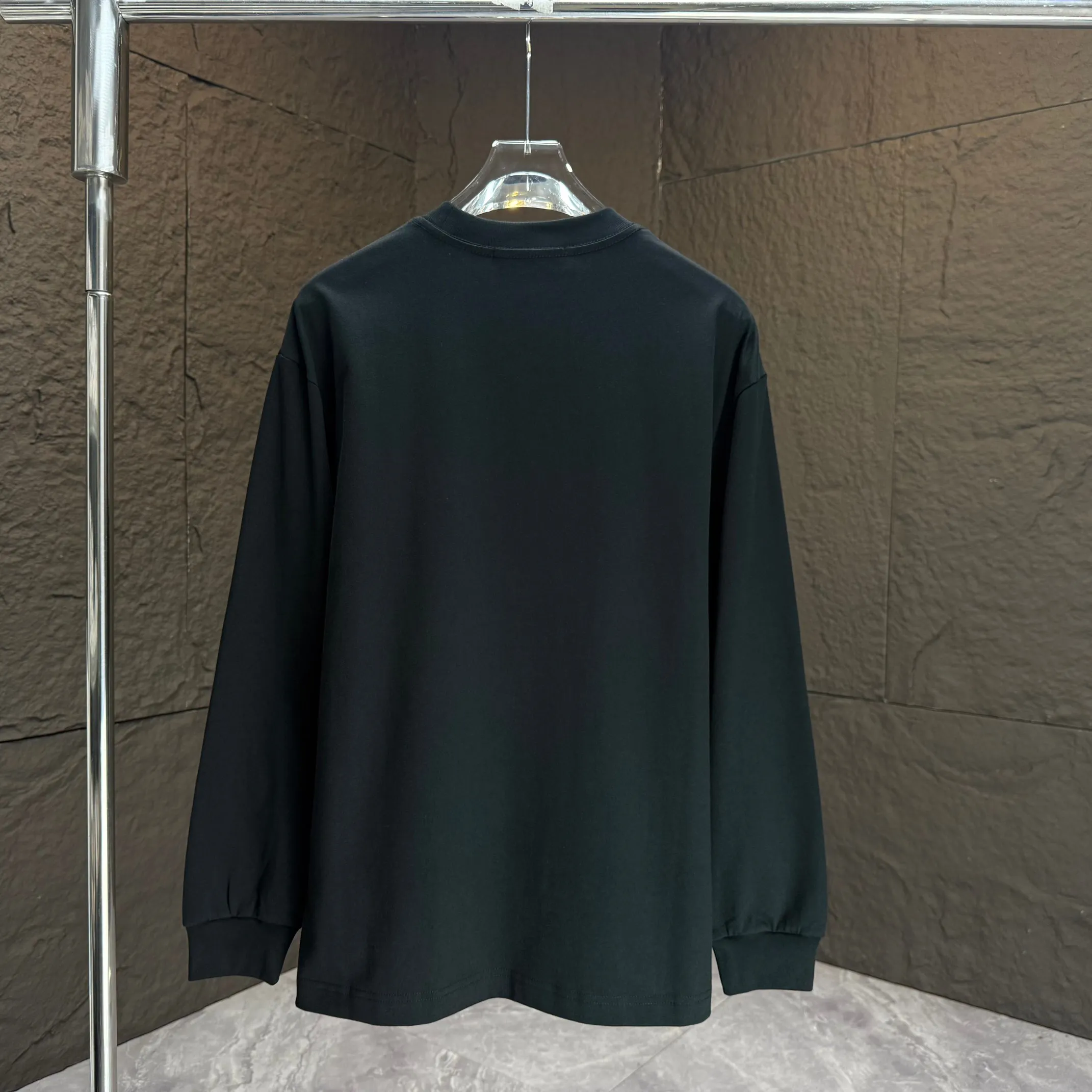 🅿️240 BALENC* Paris* 2025 autumn and winter new thick long-sleeved T-shirt 320g pure cotton letter logo three-dimensional silicone Color: Black White Angora Red Size: S M L XL