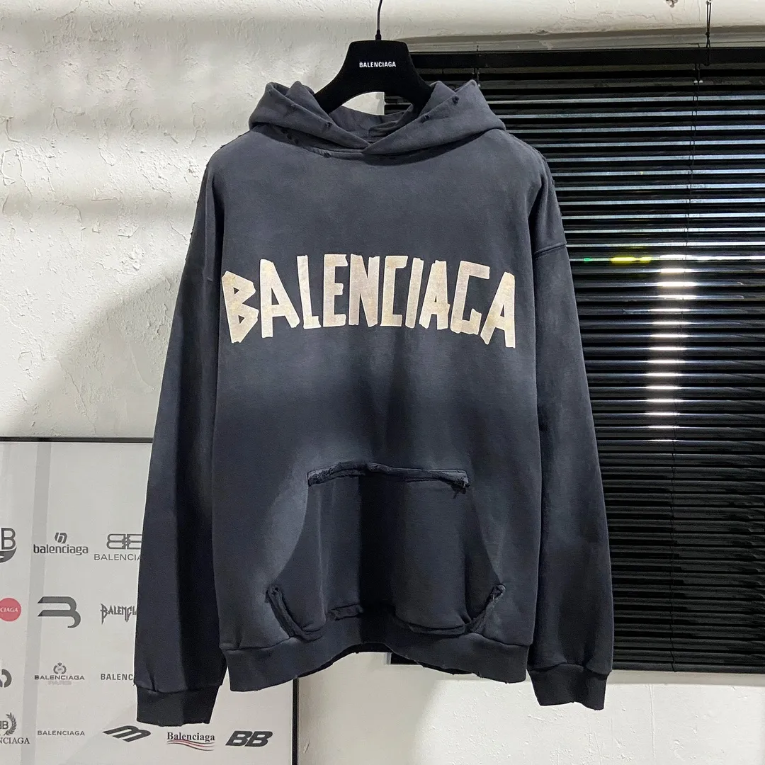 🅿️330 7153# Actual pictures Top version [BALENCIA*GA] Official website quality Paris's new yellow tape series hooded sweatshirt OS version Loose dropped shoulders Unisex style Fabric: 480g 100% cotton terry sweatshirt Technology: Front and back digital direct printing Garment wash Worn Old Shape Solid color Color: Washed black Gray blue Washed blue Size: XS S M L