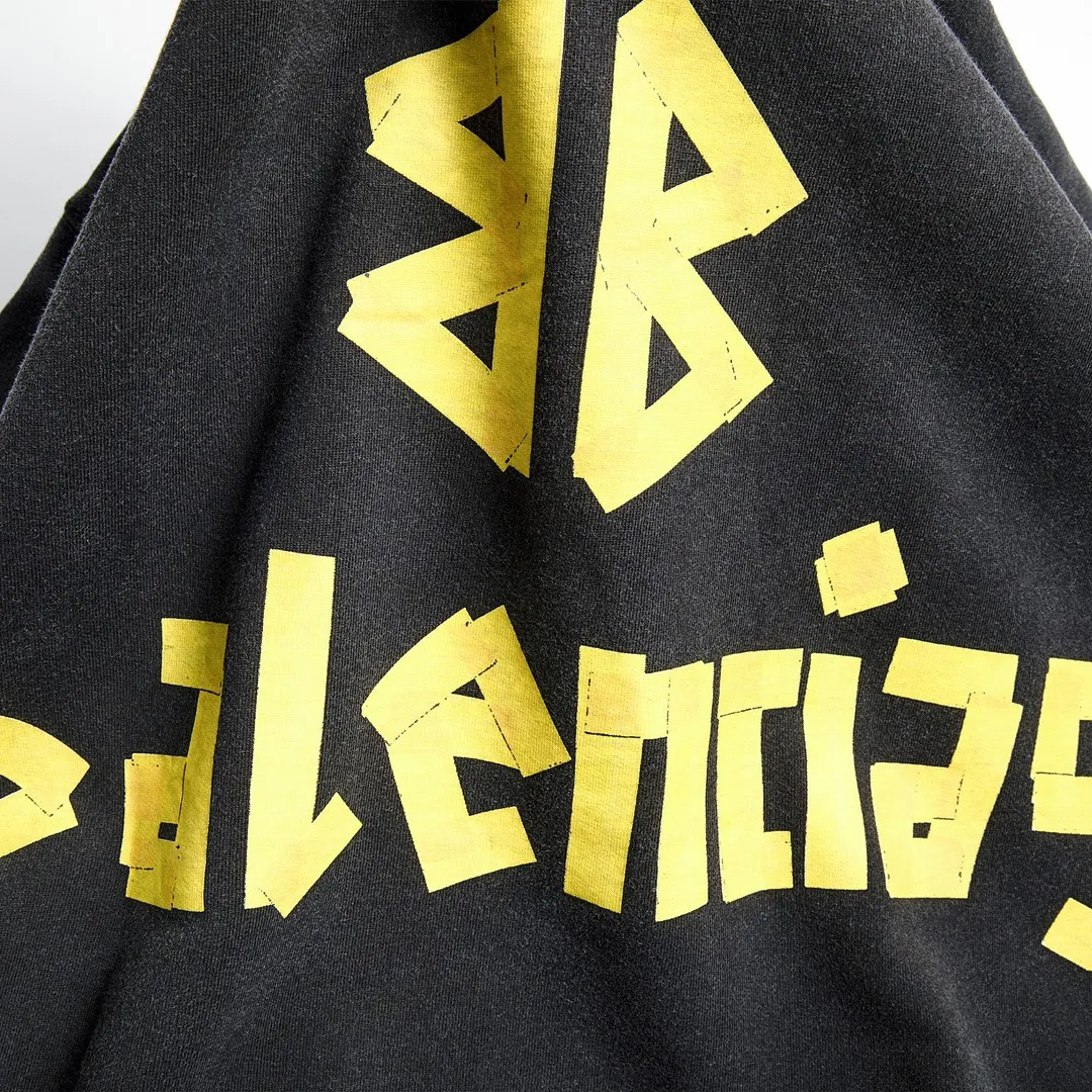 🅿️330 7153# Detailed picture Top version [BALENCIA*GA] Official website quality Paris new yellow tape series hooded sweatshirt OS version Loose dropped shoulders Same style for men and women Fabric: 480g 100% cotton terry sweater Process: Digital direct printing of front and back panels Garment wash Worn Distressed Fixed color Color: Washed black Gray blue Washed blue Size: XS S M L