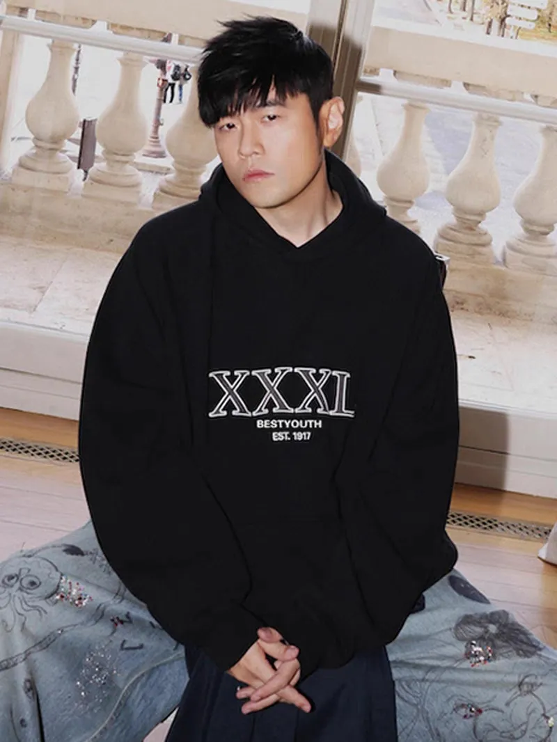 ♻️💯Upper body reference model picture❤️The top version of Balenciaga BALENCIAGA's new XXXL letter embroidery, the latest hooded sweatshirt for male and female couples stars - using imported Tajima 10w needle machine embroidery, high-density embroidered letter hemming technology, full details and no tails, clear letters and no connections‼ ️ - BLCG's latest fashion series, Jay Chou's same upper body, new styles are released every year. The washed black color is a new color this year. I didn't hesitate to buy it when I saw it. The upper body looks white. I love this color!  -Full set of 1:1 customized accessories + Sydney paper with logo + new version of handbags at the counter + three standard products for large products + original hangtag -The webbing on the back collar extends to the shoulder for reinforcement, and the stitches are dropped at the joint. Imported elliptical machine, imported glue technology, overall printing without teeth, 32s480g double yarn combed cotton fabric, the fabric is made of 480g Color: washed black Size: XS-L P:470