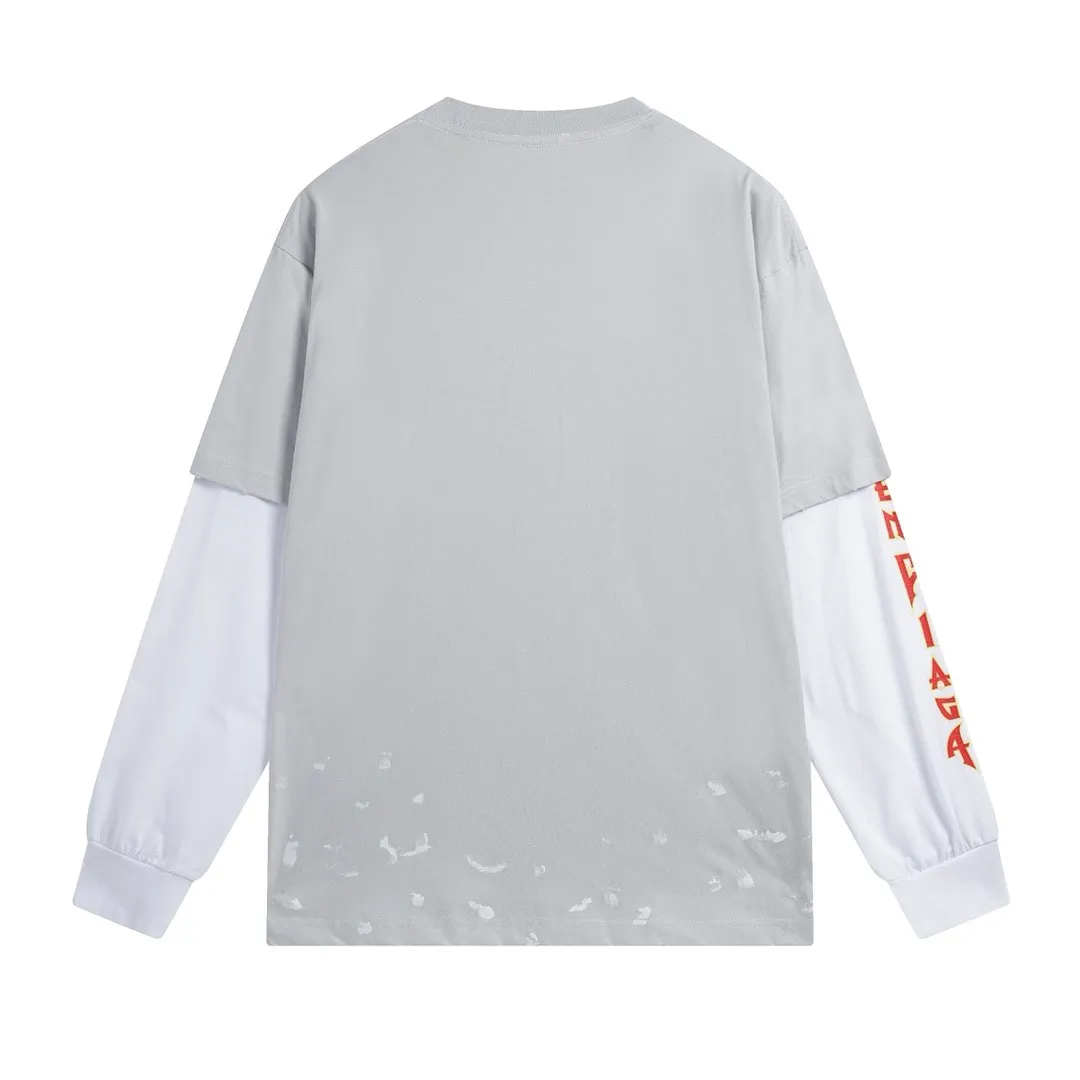 🅿️260 BALENCI*GA Paris Lightning letter style long sleeves. The fabric is made of Paris custom-woven and dyed double-yarn pure cotton. The weight is 280g. The thread is custom-woven and dyed without color difference. The front and left sleeves are cracked. The hem is manually hand-painted. The cuffs are spliced. Two high-temperature shaping washes. os dropped shoulders and loose version. Same style for men and women -Color: black white -SIZE: XS S M L Style No. 8618#