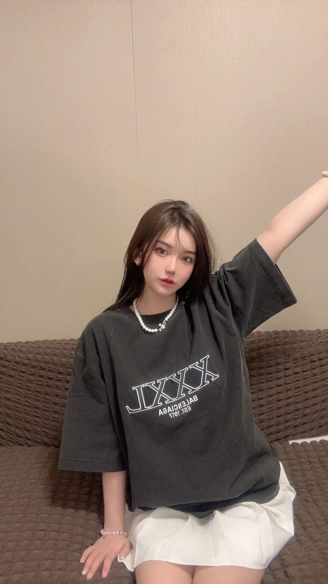 ♻️💯Upper body reference model picture❤️Top tested version BALENCIAGA new XXXL letter embroidery milk white latest style bottoming short-sleeved T-shirt [new ceiling level] - 2023 new version shipped! Feel free to compare top quality products!  -Using imported Tajima 10w needle machine embroidery, high-density embroidery letter wrapping technology, full details and no tails, clear letters without connections‼ ️ - BLCG's latest fashion series, Jay Chou's same upper body, new models are released every year, milk white color is new this year, I didn't hesitate to buy it as soon as I saw it, the upper body is whiter, I love this color so much!  -Full set of 1:1 customized accessories + Sydney paper with logo + new version of handbags at the counter + three labels for large products + original hangtag -The webbing on the back collar extends to the shoulders for reinforcement, and the stitches are downturned at the joints. Imported elliptical machine with imported glue technology. Overall printing without teeth. 32s280g double yarn combed cotton fabric, weighing up to 400 grams after washing!  Color: Washed Black Apricot Size: XS-L P:310