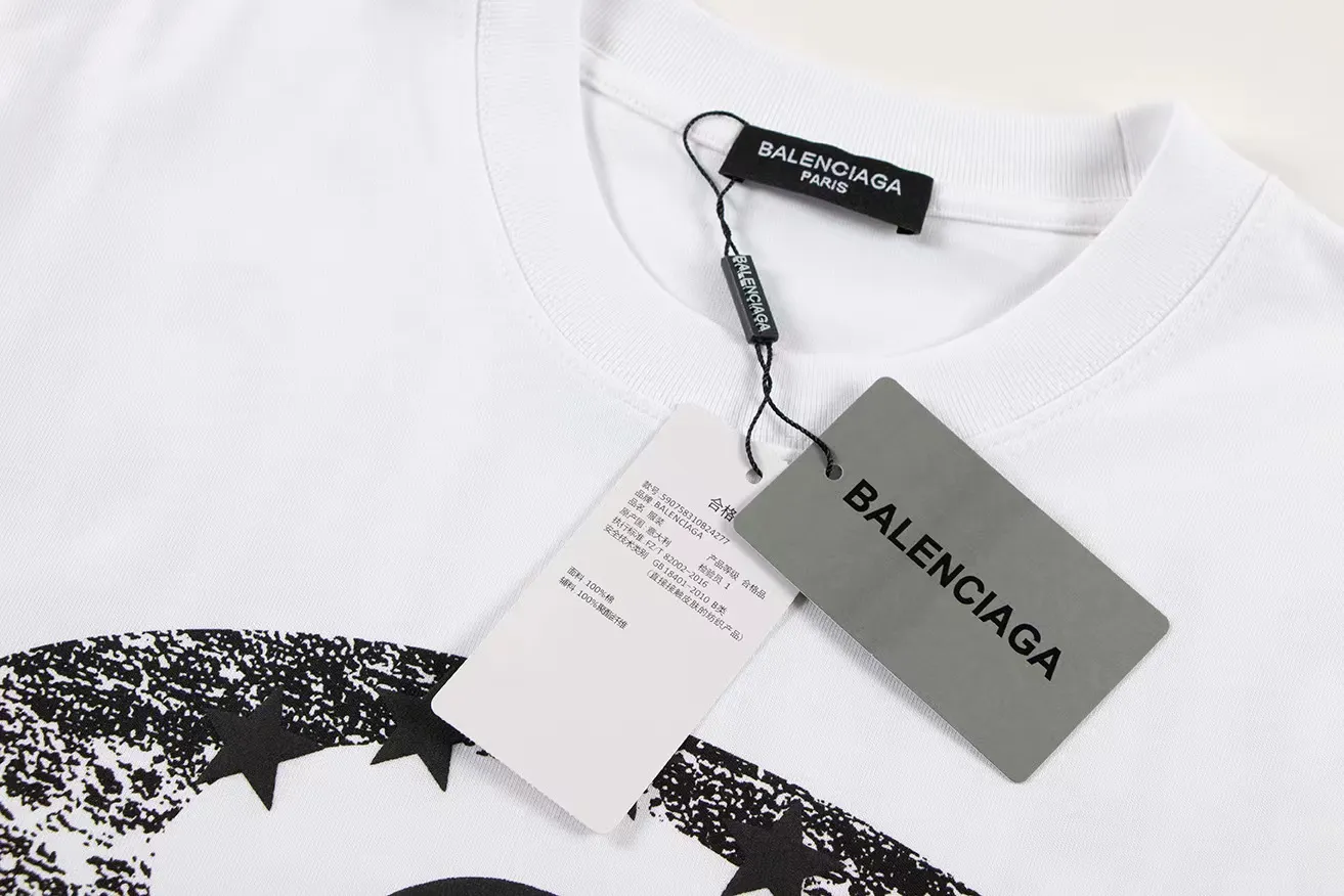 🅿️146 Style: 2026 new Balenciaga short-sleeved T-shirt Material: High version 300g double yarn combed cotton Size: S～XL Color: black and white Style number: H1013