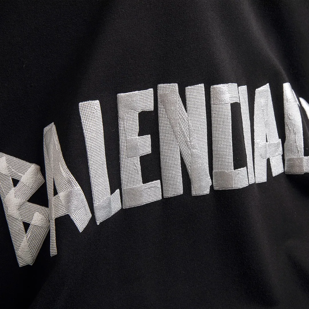 🅿️310 Detailed picture Top version [BALENCIA*GA] Official website quality Paris's new tape series hooded sweatshirt OS version Loose dropped shoulders Unisex style Fabric: 480g 100% cotton terry sweater Craftsmanship: Front and back printing Garment wash Worn Distressed Styling Solid color Color: black blue off-white Size: XS S M L