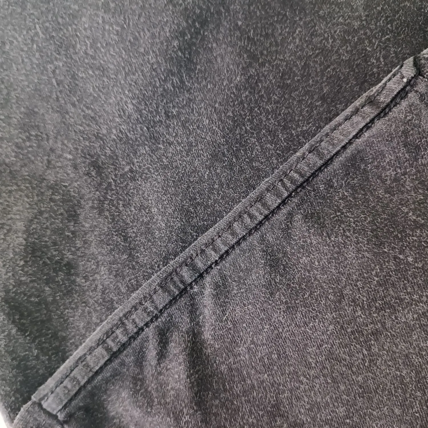 [New] Top tested version Balenciaga BALENCIAGA new XXXL letter embroidery milk white latest style bottoming short-sleeved T-shirt [new ceiling level] - 2023 new version shipped! Feel free to compare top quality products!  -Using imported Tajima 10w needle machine embroidery, high-density embroidery letter wrapping technology, full details and no tails, clear letters without connections‼ ️ - BLCG's latest fashion series, Jay Chou's same upper body, new models are released every year, milk white color is new this year, I didn't hesitate to buy it as soon as I saw it, the upper body is whiter, I love this color so much!  -Full set of 1:1 customized accessories + Sydney paper with logo + new version of handbags at the counter + three labels for large products + original hangtag -The webbing on the back collar extends to the shoulders for reinforcement, and the stitches are downturned at the joints. Imported elliptical machine with imported glue technology. Overall printing without teeth. 32s280g double yarn combed cotton fabric, weighing up to 400 grams after washing!  Color: Washed Black Apricot Size: XS-L P:310