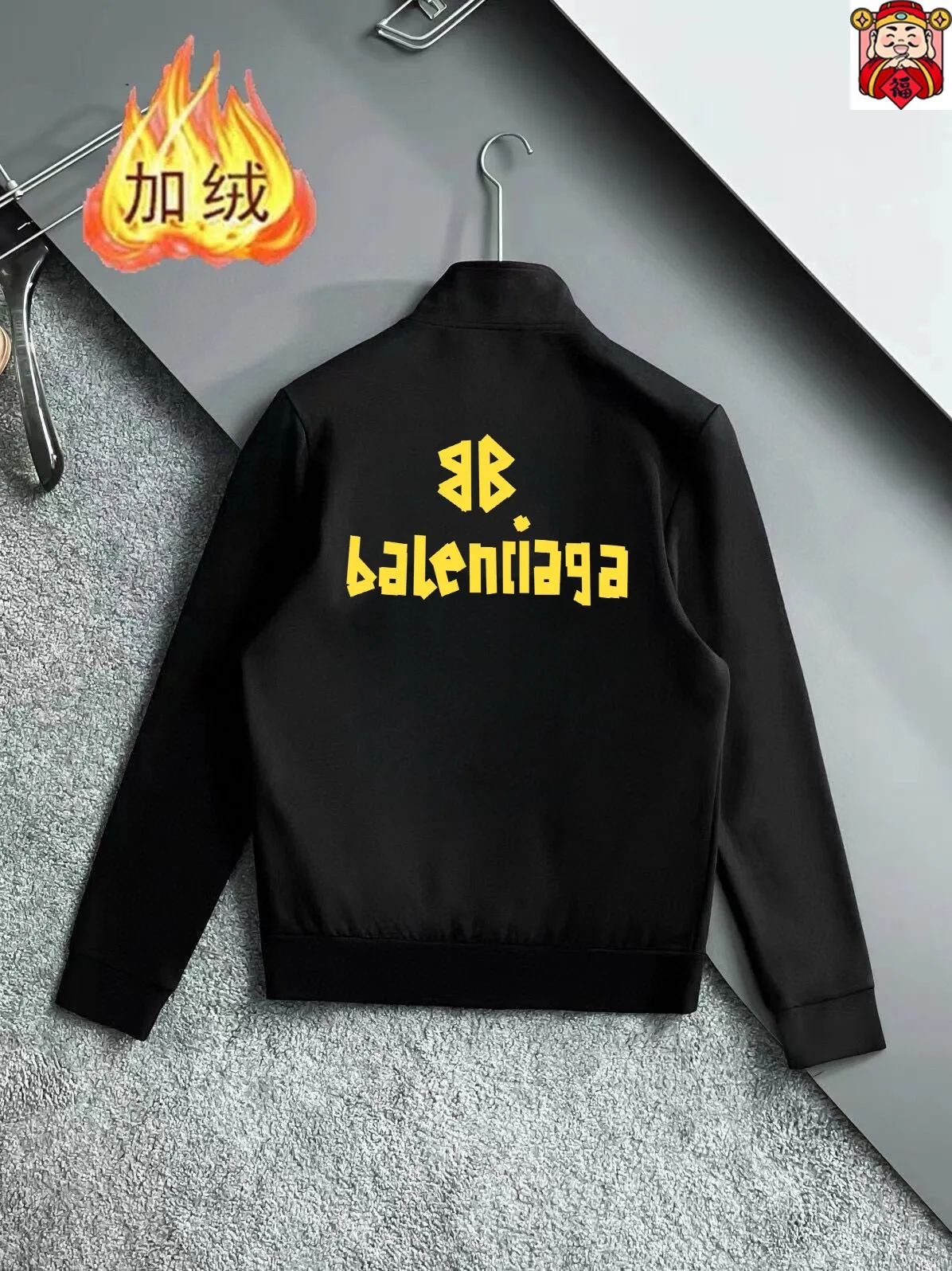 🅿️460 Directly approved brand [BALENCIAGA] (thick velvet) 2025 autumn and winter new product, celebrities’ favorite fashion casual suit, clean and neat tailoring, full of urban style. Made of high-quality customized fabrics, the inner warmth is excellent, the hand feels soft and dry, and the upper body effect is crisp and stylish. The three-dimensional cutting process and the pattern are all of high standards, and the silhouette version has the right benefits! It is not tight at all, and you feel good when you put it on. So many top-quality raw materials create high-end products with unparalleled value. It is the first choice for high-end fashion people. (Size: M-4XL can wear up to 200 pounds)