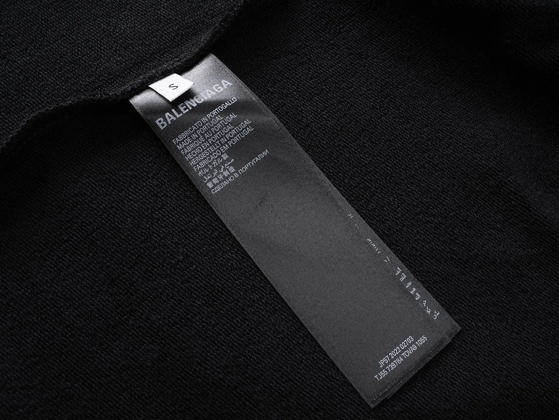 🅿️340 BALENCI*GA Paris co-branded Lamborghini Lamborghin style hooded long-sleeved sweatshirt. The front printing is printed with imported environmentally friendly glue. The letters are clear. The effect is three-dimensional. Exclusively woven and dyed 460g fabric. Threads are dyed in the same cylinder with zero color difference. Brick cabinet synchronization. Welcome to compare. Same style for men and women -Color: black -SIZE: Xs S M L Style number 8961#