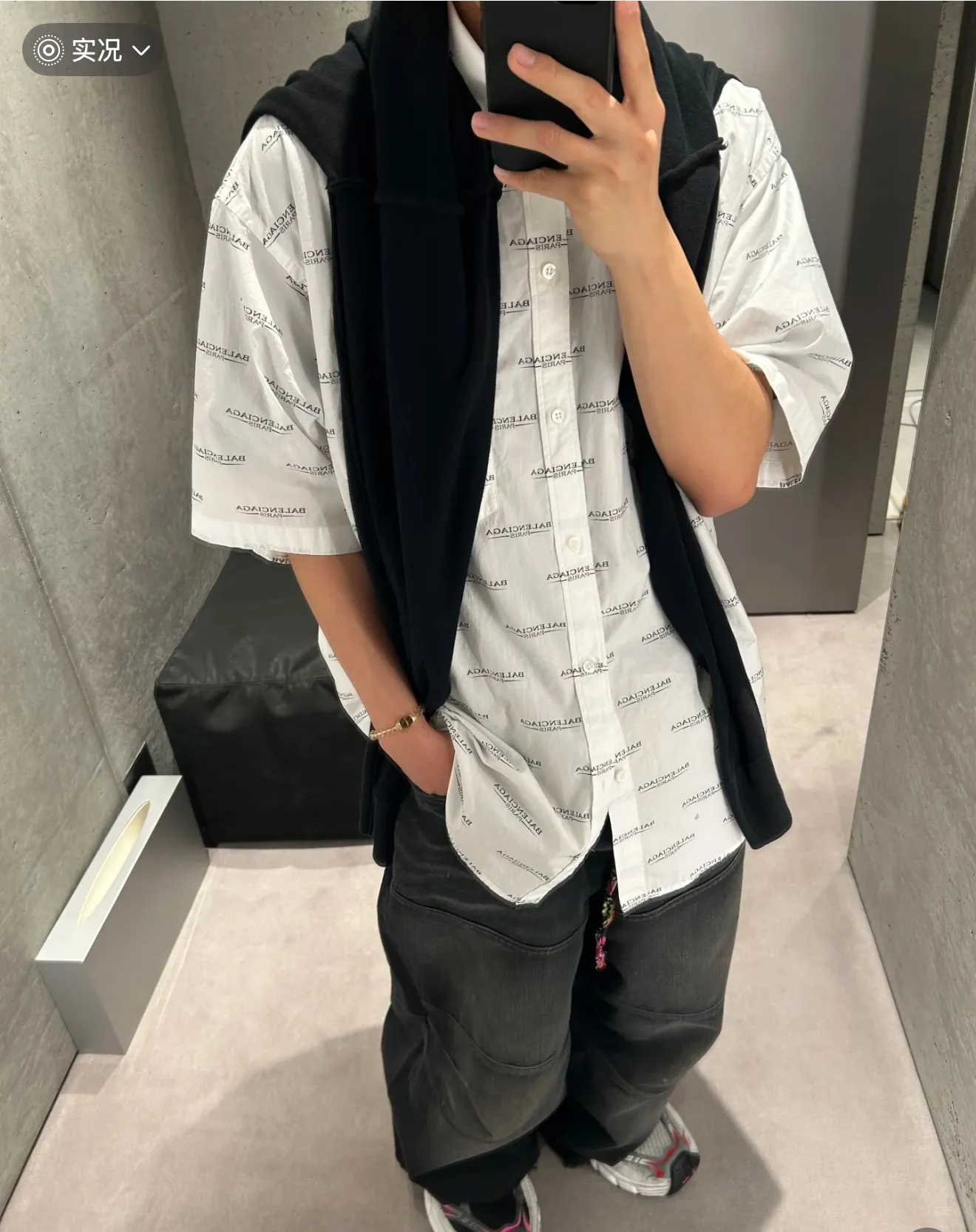 Model picture