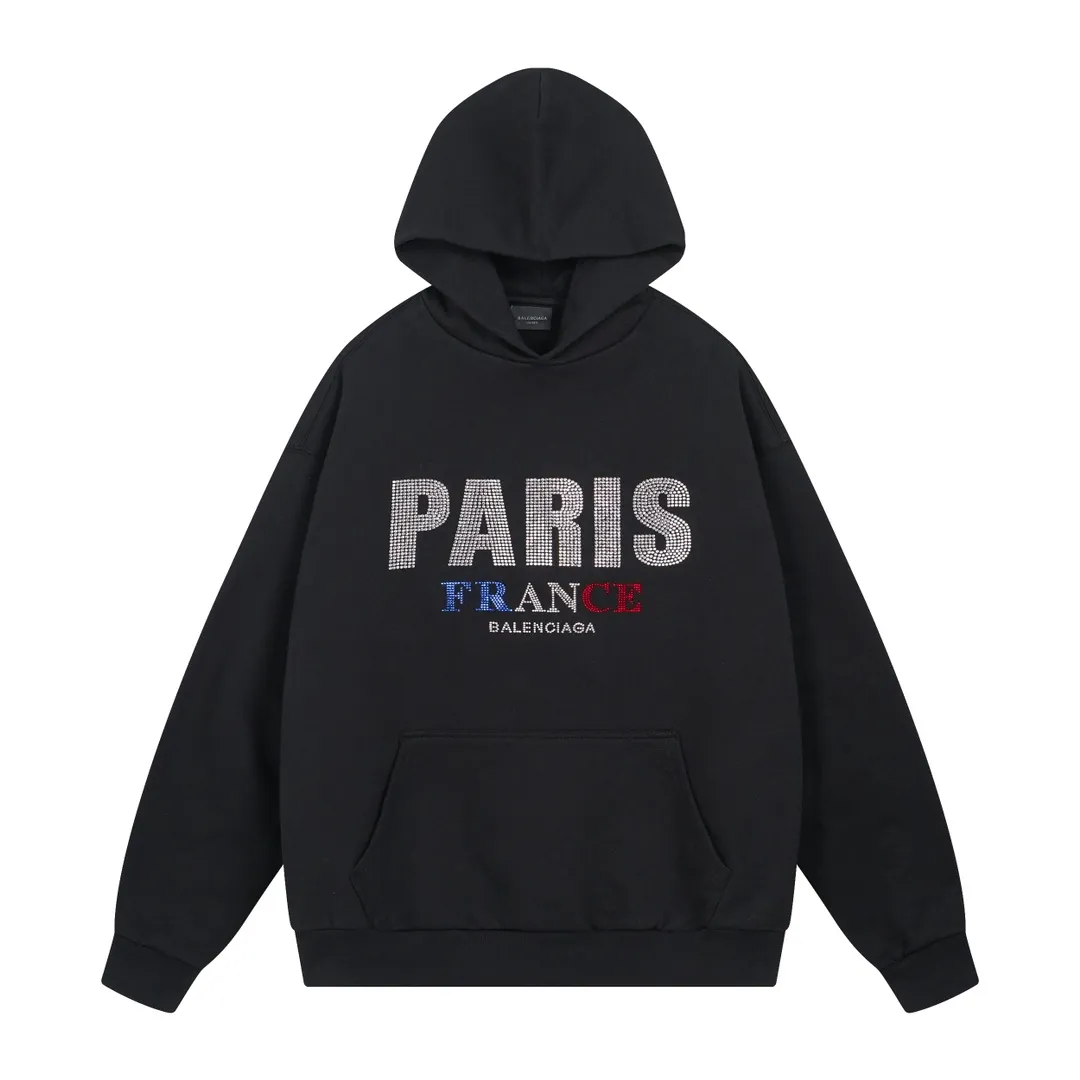 🅿️310 Actual pictures [Top version. Official website quality] BALENCI*GA/Paris BALENCI*GA# new model, with paris. Stress art wood work on the front and rhinestoned hooded sweatshirt on the front. . Brick cabinet synchronization. The fabric is made of Paris ZP custom-woven and dyed cotton terry sweatshirt. The weight is 460 grams. The cloth surface is clean. The cloth pattern is clear. It is soft and comfortable. It has good color fastness and is not easy to change color. The threads are woven and dyed with no color difference. The front hot diamond is made of imported Austrian diamond, which has good gloss and is not easy to fall off. Comparisons welcome. Restore brick cabinet. The version adopts OS loose shoulder style. Same style for men and women. Code: BL238922 Color: Black Size: XS S M L