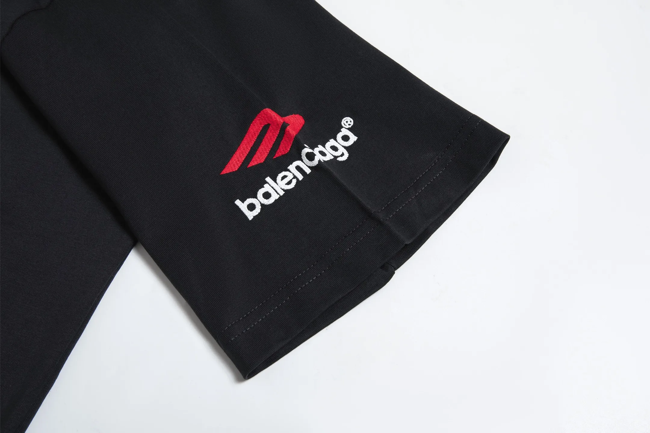 🅿️200 9152# Detailed picture Top version [[BALENCIA*GA] official website quality Paris new classic 3M letters large LOGO icon embroidered short-sleeved T-shirt OS version loose dropped shoulders Unisex style Fabric: 260 grams 100% cotton double yarn Technology: embroidery on the front and rear panels on the left and right sleeves Garment washing Shape solid color Color: dark gray blue white Size: XS S M L