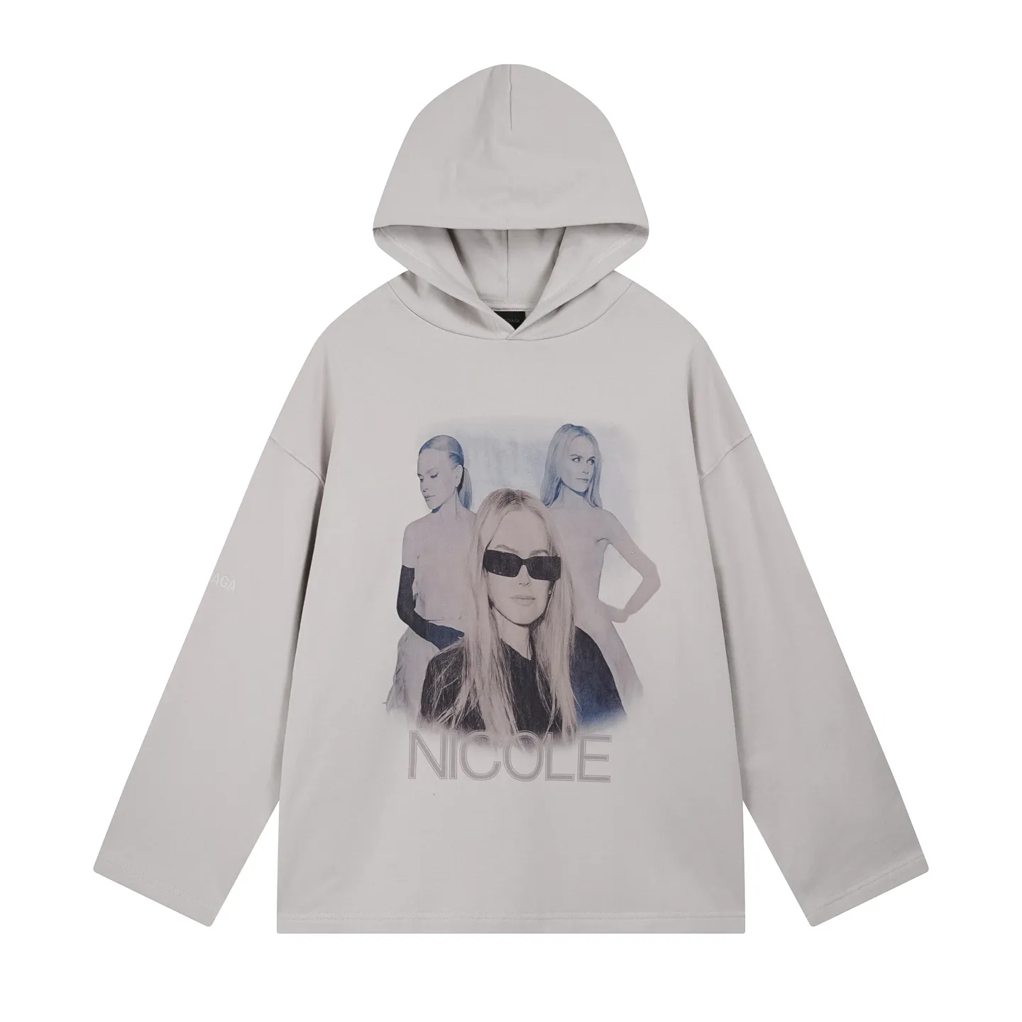 🅿️350 real shots [Top version. Official website quality] BALENCI*GA/25 new model. The front is directly printed with NICOLE art work, the back is printed with artistic signature, and the right sleeve is embroidered with English hooded sweatshirt SS25 latest model. Research and development at the first time, different market currencies. Comparisons welcome. The fabric is made of Paris ZP custom-woven and dyed cotton sweatshirt. Weighing 460 grams, the cloth surface is clean. The cloth pattern is clear, soft and comfortable. The threads are dyed with no color difference. Printing adopts computer direct printing. Jubie market currency. Welcome to compare. The version adopts OS loose shoulder design. Same style for men and women. Code: BL259950 Color: gray and white Size: XS S M L