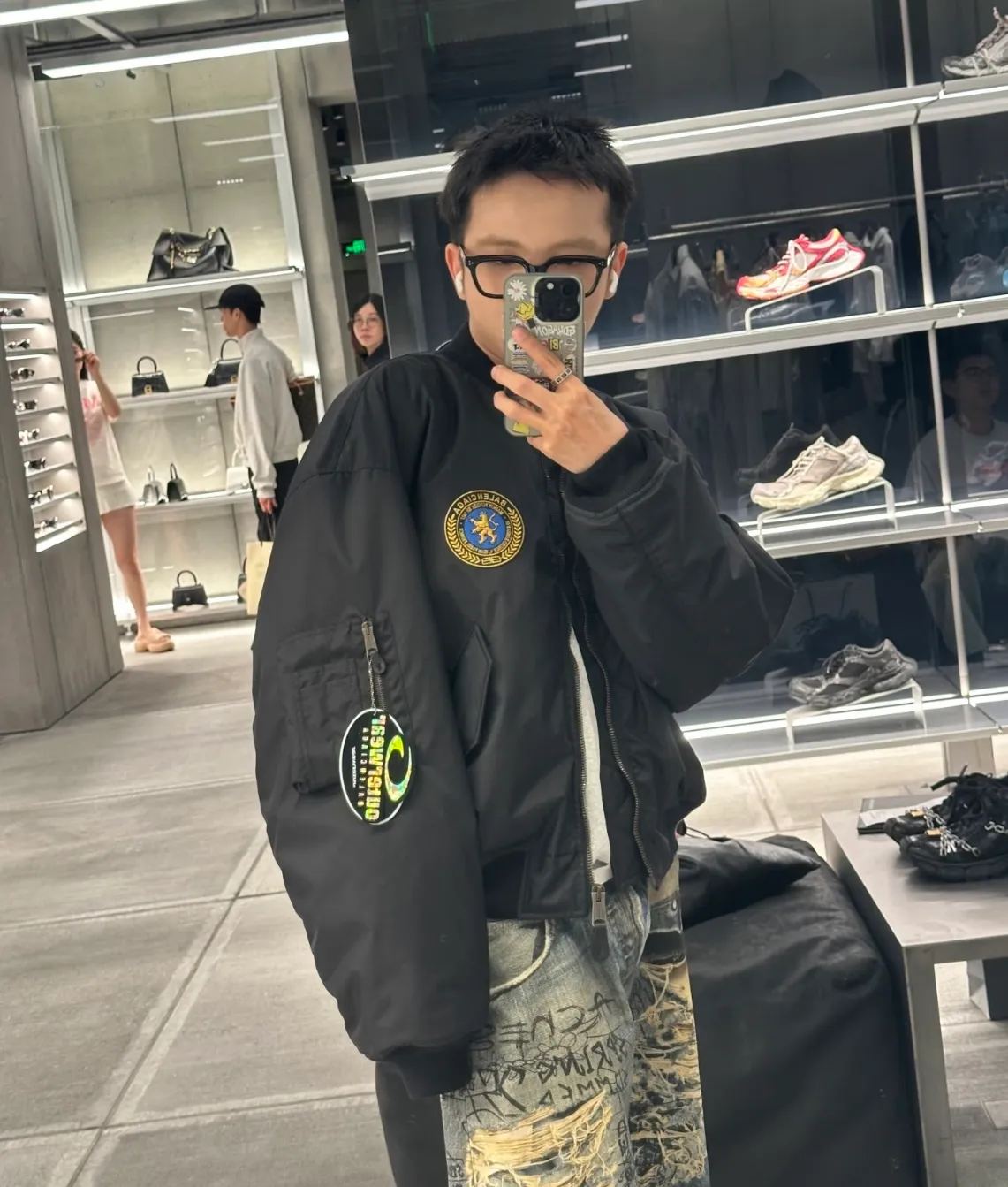Balenciaga / Balenciaga Manchester United Lion Badge Flying Zip Cotton Jacket Upper Body Consultation Pictureℹ️