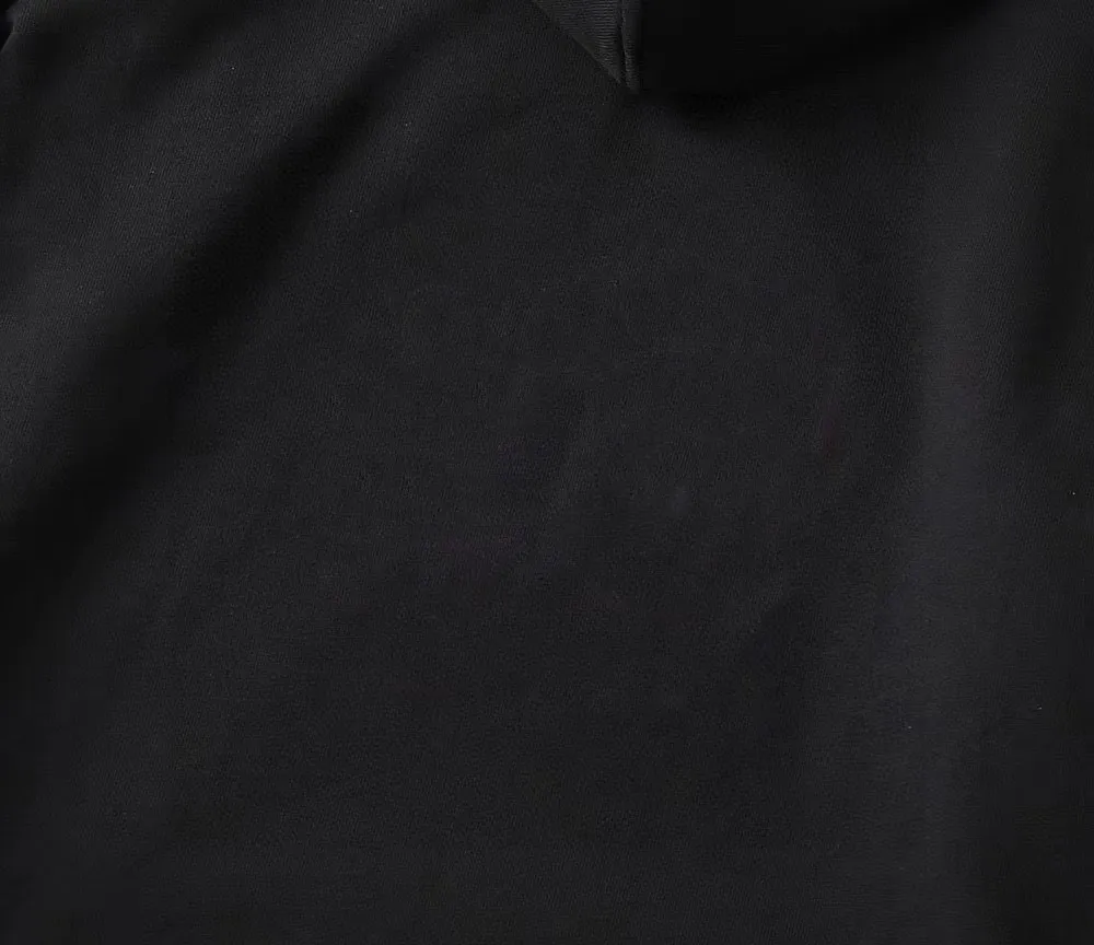 🅿️240 brand [BALENCIAGA] (good news for fat people) 2025ss autumn latest long-sleeved round-neck sweatshirt, available simultaneously on the official website. Refreshing and breathable. Made of top Tencel Roman. Comfortable and soft. 3D three-dimensional clarity. Super fashion sense. Great gift for your own use. Size: M-5XL (can wear up to 220 pounds)