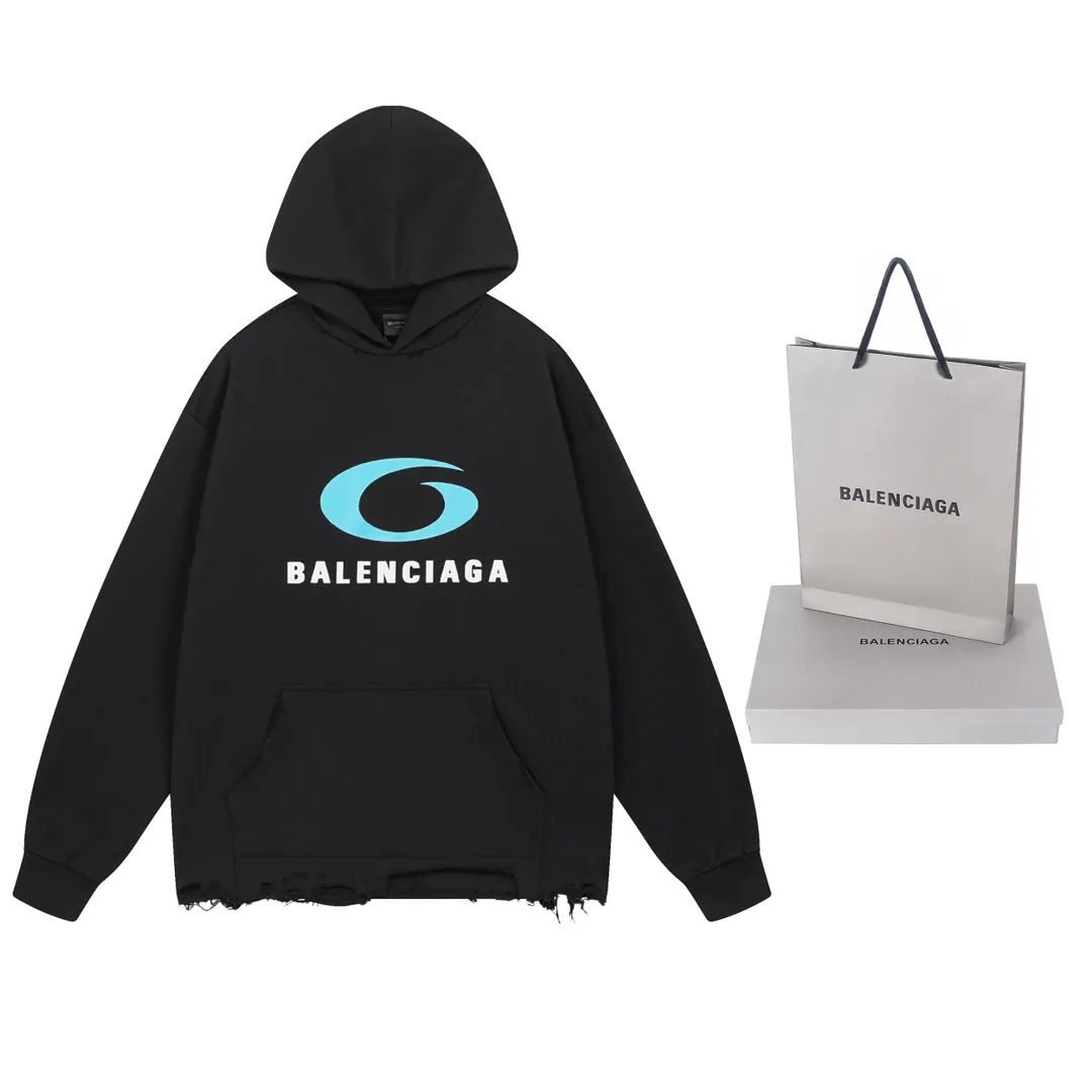 🅿️340 real photos [Top version. Official website quality] BALENCI*GA/Paris. SS24 latest model, LOOP SPORTS ICON printed washed hem and distressed hooded sweatshirt. Brick cabinet synchronization. Genuine product developed at the first time, happy to print and compare! The fabric is made of Paris ZP custom-woven and dyed cotton sweatshirt. Weighing 460 grams, the cloth surface is clean. The cloth pattern is clear, soft and comfortable. The threads are dyed with no color difference. The printing uses environmentally friendly imported materials. The letters are clear and the effect is three-dimensional. The garments are washed and worn to make them look old. Extra heavy craftsmanship. The version adopts OS loose shoulder design. Same style for men and women. Code: BL238950 Color: Black Size: XS S M L