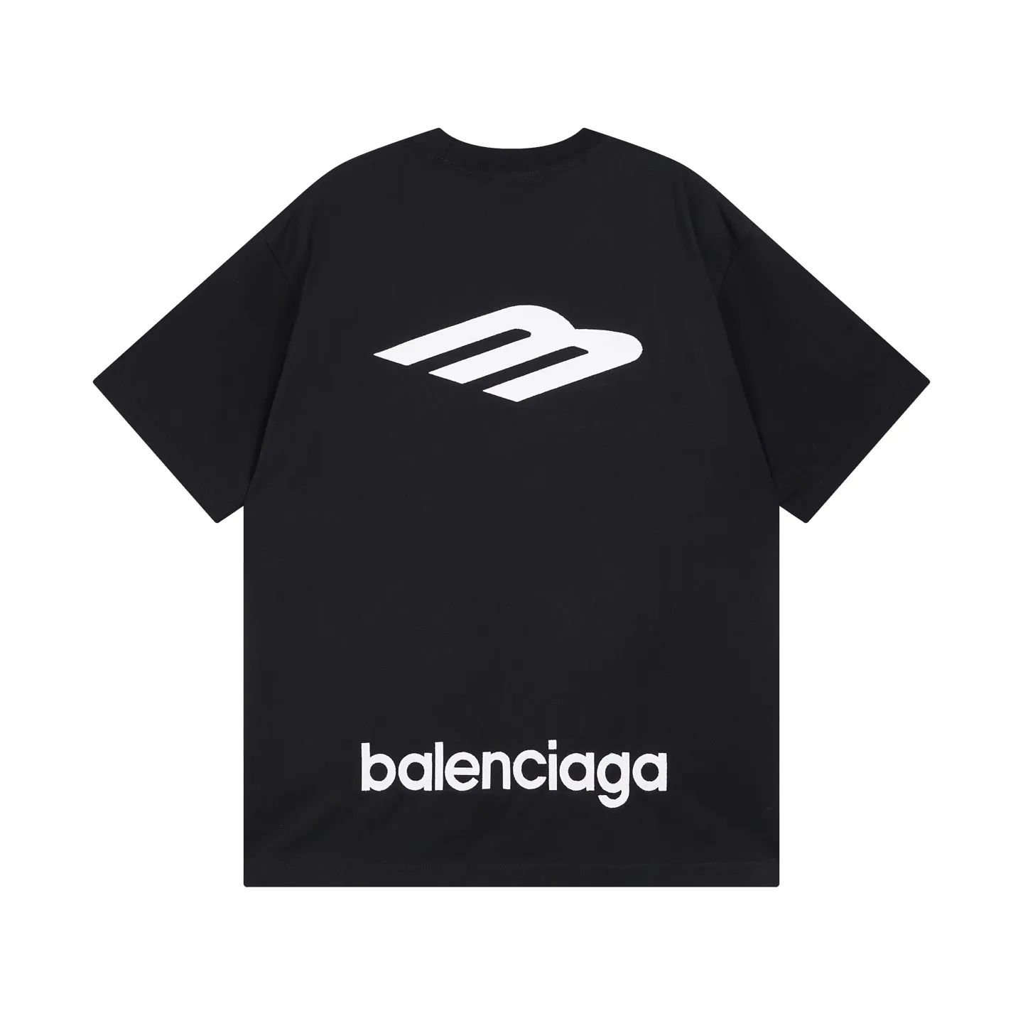 🅿️200 Actual pictures [Top version. Official website quality] BALENCI*GA/Paris BALENCI*GA#SS26 The latest model of the ski sports series, with a small LOGO on the front and a large LOGO on the back, classic icons embroidered with thousands of needles. Brick cabinet sync. Genuine products are developed and developed in the first time. Welcome to compare! The fabric is made of Paris ZP custom-woven and dyed 100% cotton double-yarn compact cotton. The weight is 260 grams. The cloth surface is clean. The cloth pattern is clear. It is soft and comfortable. It has good color fastness and is not easy to change color. The threads are woven and dyed with no color difference. The embroidery is done using imported Tajima embroidery machines. Super 10W needle and thread high-density embroidery. The effect is three-dimensional and the lines are clear. No burrs and miscellaneous threads, super high-tech embroidery. The version adopts OS loose shoulder design. Same style for men and women. Code: BL253737 Color: black, white, yellow, blue Size: XS, S, M, L