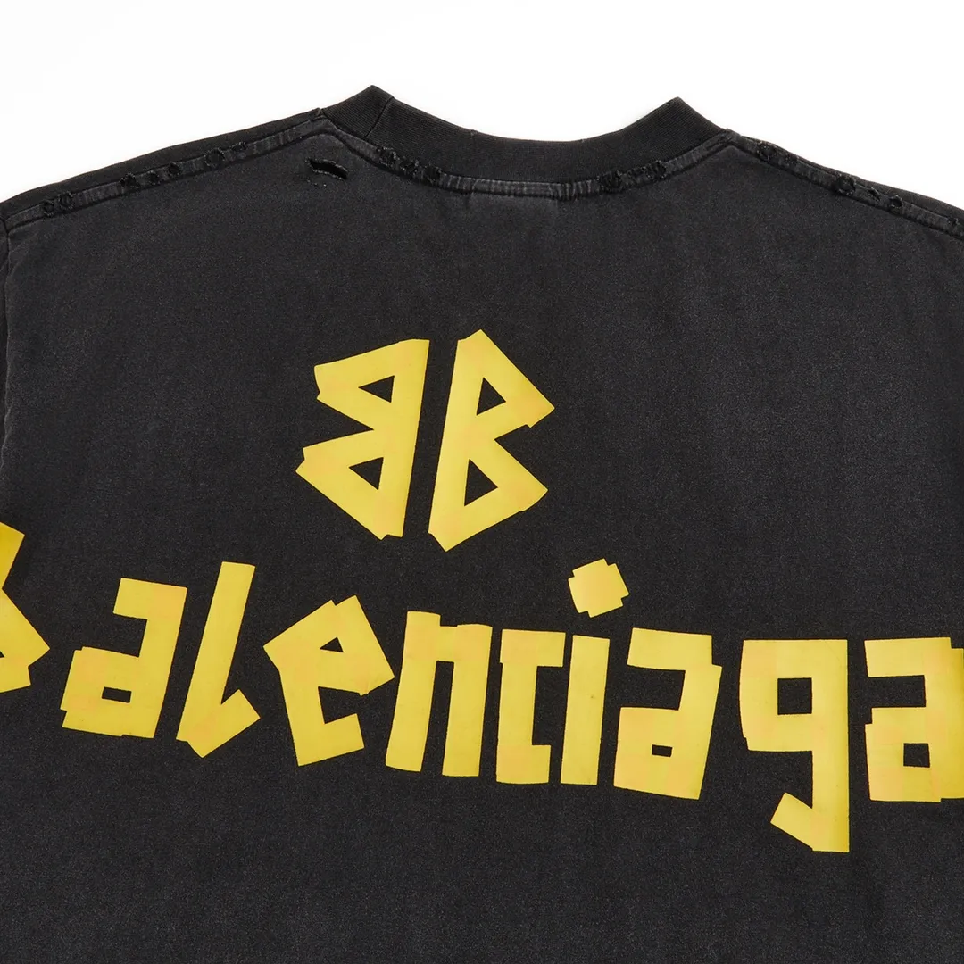 🅿️180 9110# Detailed picture Top version [[BALENCIA*GA] Official website quality Paris new yellow tape bandage digital direct spray short-sleeved T-shirt OS version Loose dropped shoulders Same style for men and women Fabric: 260 grams 100% cotton double yarn Process: Front and rear digital direct spray Garment wash Frayed Distressed Styling Solid color Color: gray blue white washed blue burgundy green black silver Rose Red Khaki Size: XS S M L
