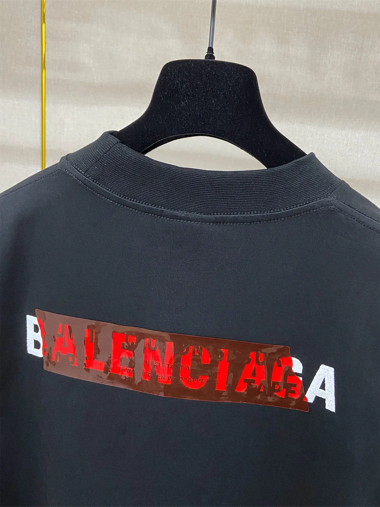 🅿️180 9201# real shot top version [[BALENCIA*GA] official website quality Paris new front and back letter embroidery tape taped short-sleeved T-shirt OS version loose dropped shoulders Unisex style Fabric: 260g 100% cotton double yarn Technology: front and back embroidery front and back taping garment wash shaping solid color Color: black white blue floral gray Size: XS S M L