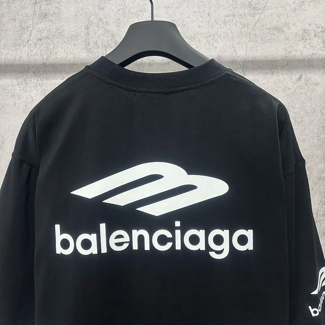 🅿️160 9128# Actual pictures Top version [[BALENCIA*GA] official website quality Paris new 3M classic letter LOGO printed short-sleeved T-shirt OS version Loose dropped shoulders Unisex style Fabric: 260 grams 100% cotton double yarn Technology: front and rear left and right sleeve printing Garment wash Shape solid color Color: black white Size: XS S M L