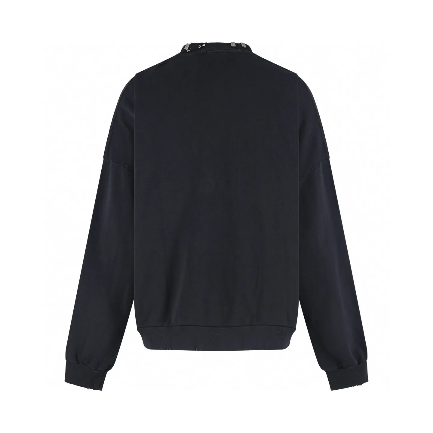 🅿️440 [Exclusive supply] BLCG collar rivet round neck sweatshirt. The fabric is custom-dyed with 380g cotton charcoal gray sweatshirt and 500g 1*1 rib. The bones are distinct and the upper body is full of texture. 14 independent hardware buckles have been washed and faded, and then snowflake washed out to achieve the same effect as the original board. The workmanship is complex and the loss is high. Many parts of the body are worn by pure manual regular positioning. The hardware at the neckline is all manually positioned and punctured. The daily output is low. The workmanship is very cumbersome. The timeliness is slow. The accessories are customized at 1:1 Paris light grain color hardware.  (Hardware independent mold customization consists of 14 different molds) Customized 1:1 Paris trademark. Size:S-M-L